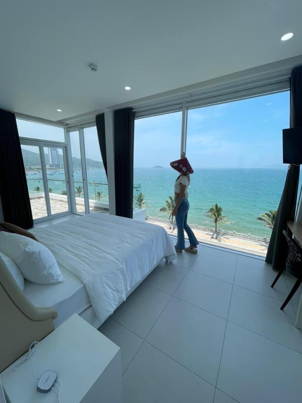 Sevenvillas