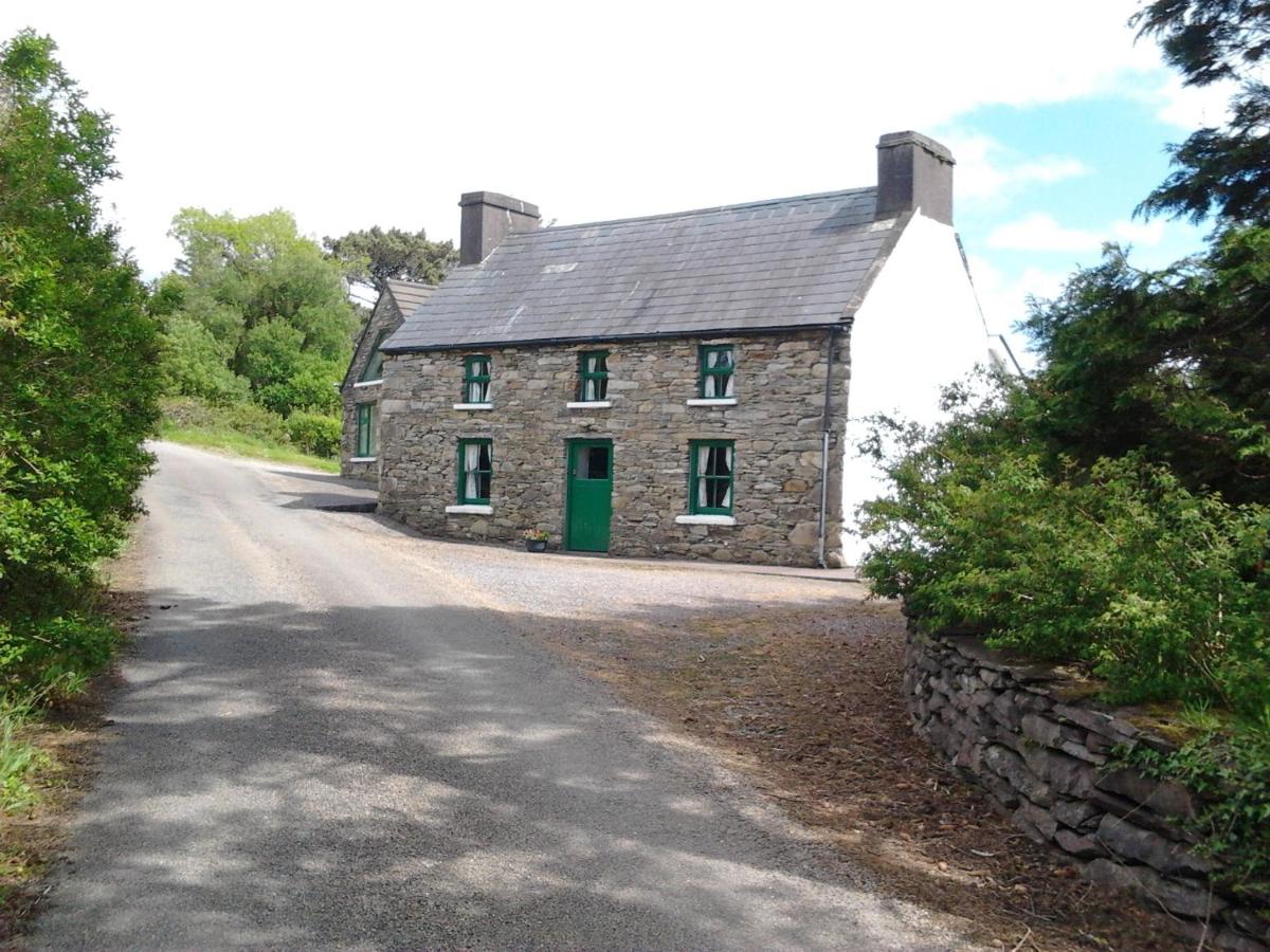Westland Traditional Cottage dated 1700's view 2