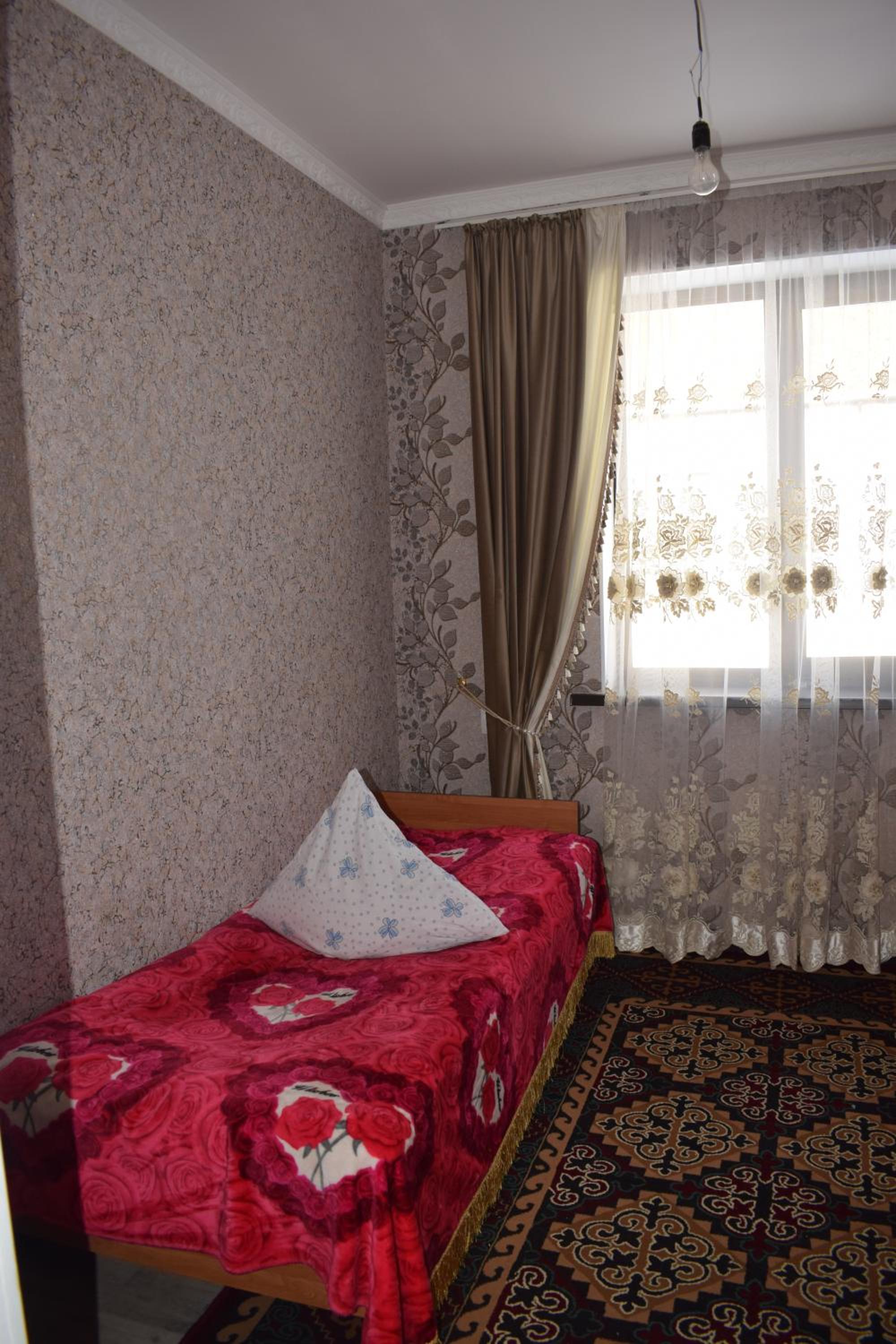 Kyzart Guesthouse
