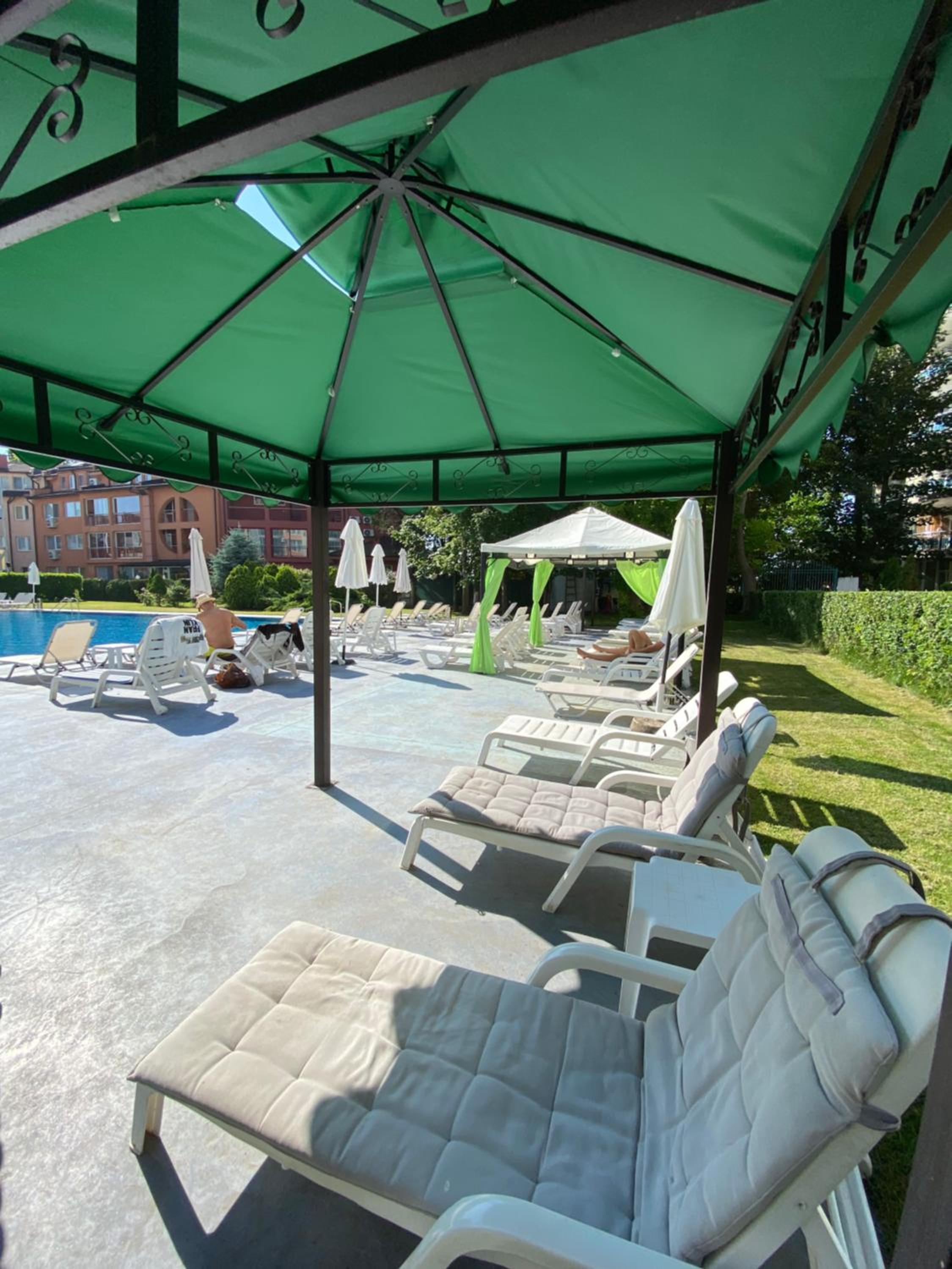 Luxury First Line apartment with pool and sea view in complex Oazis