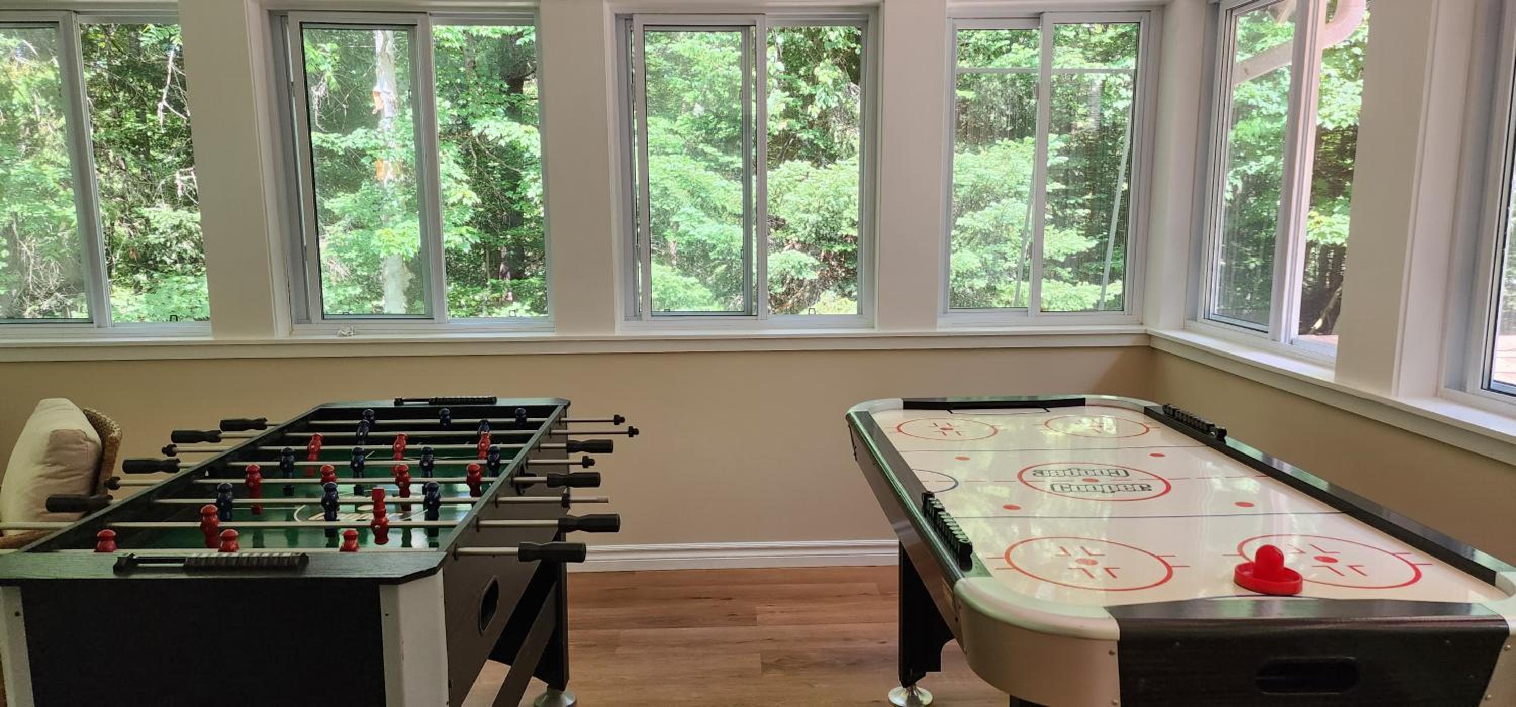 Private 5 BR Muskoka Cottage Firepit+BBQ+Wi-Fi