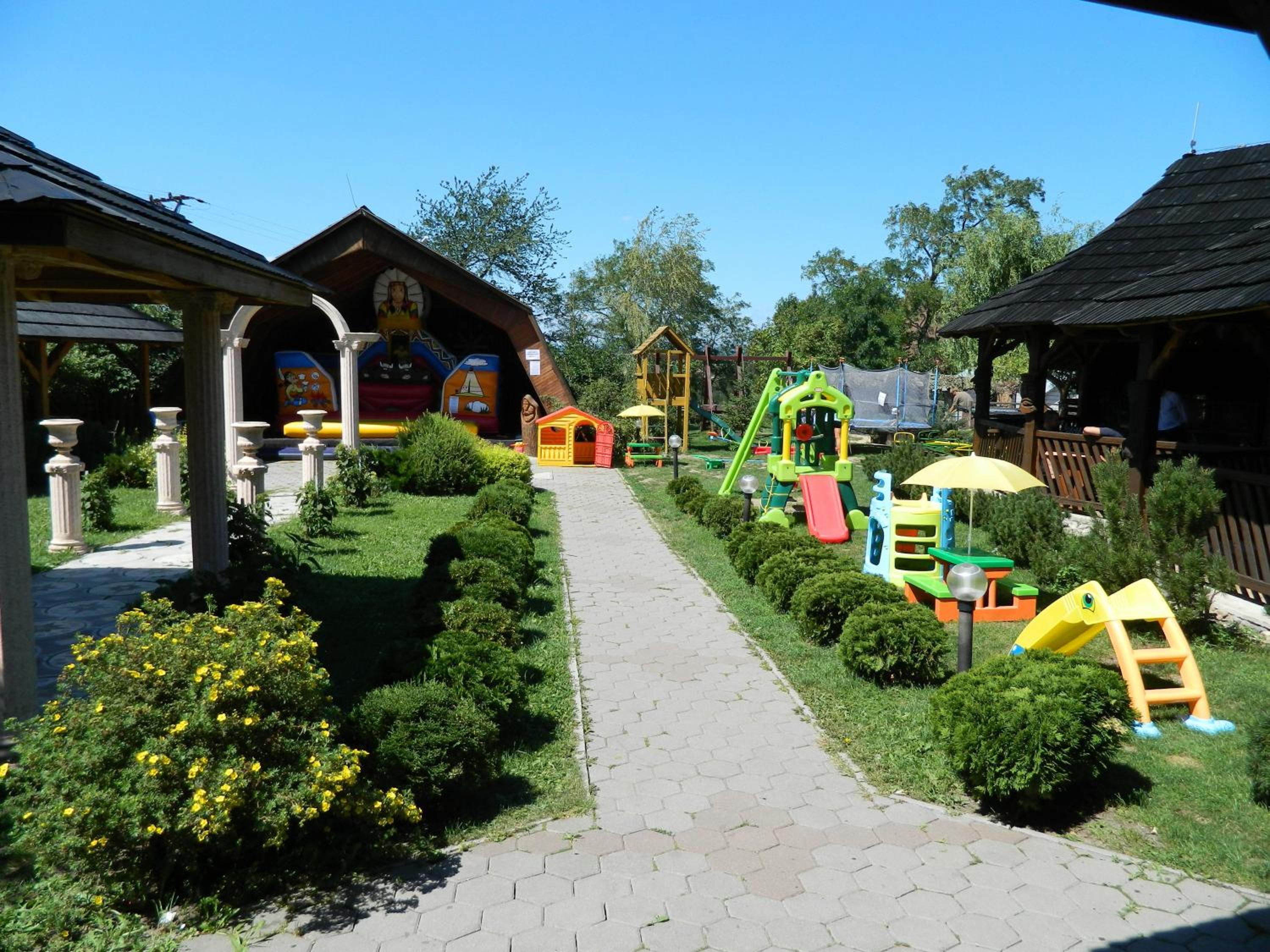 Photo 16