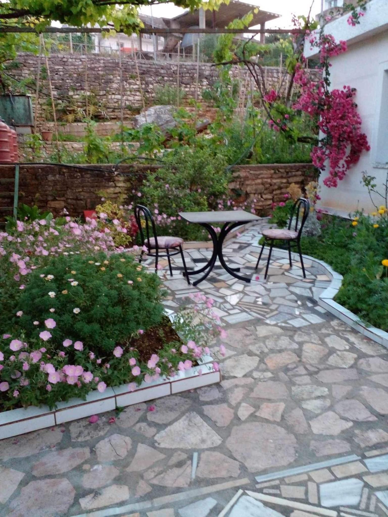Flora’s place