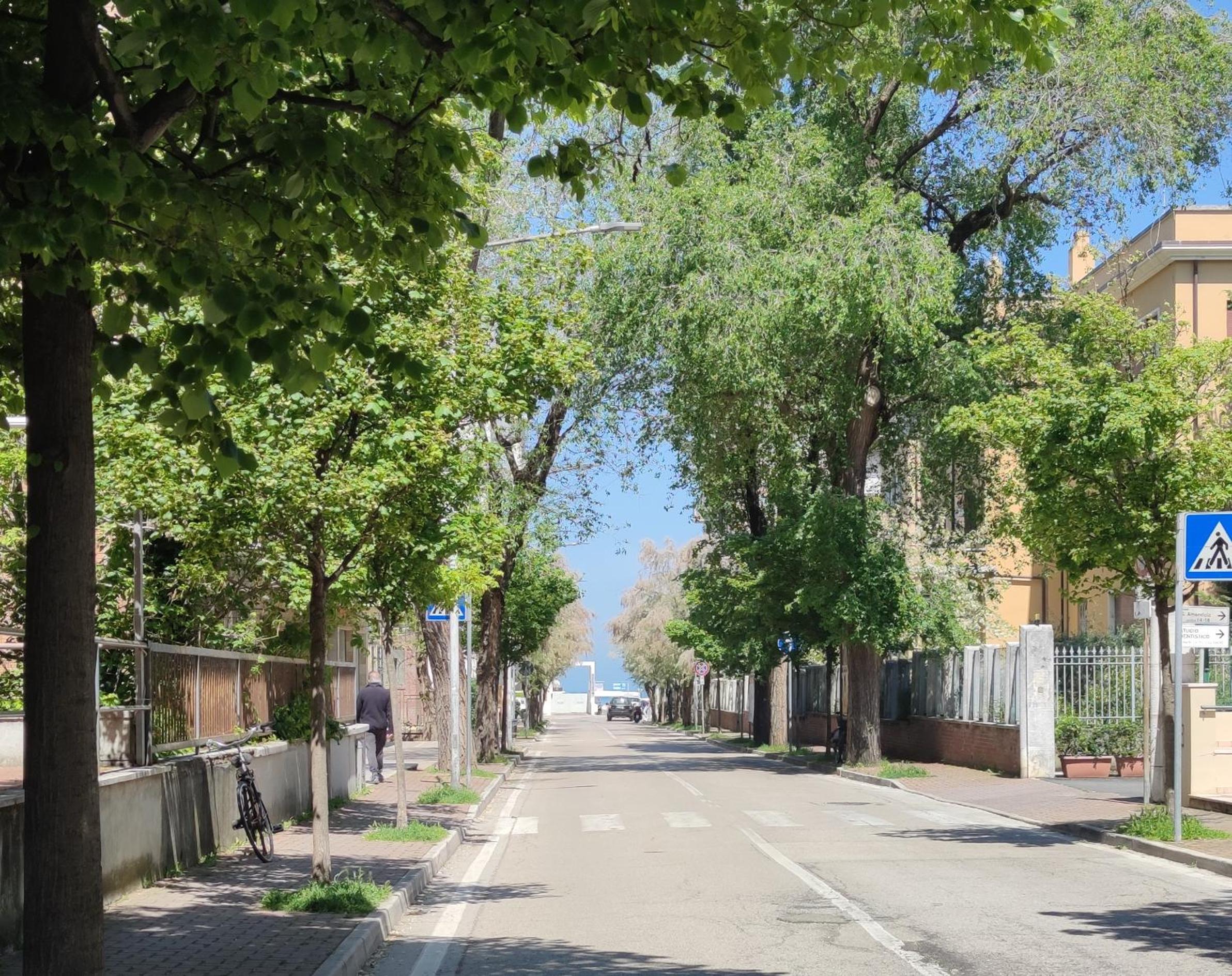 Pesaro grand appartement de 1 à 6 personnes parking privé, zone mer view 5