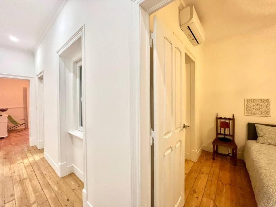 Beautiful Gloria - 120m2 with A/C and garden view 4