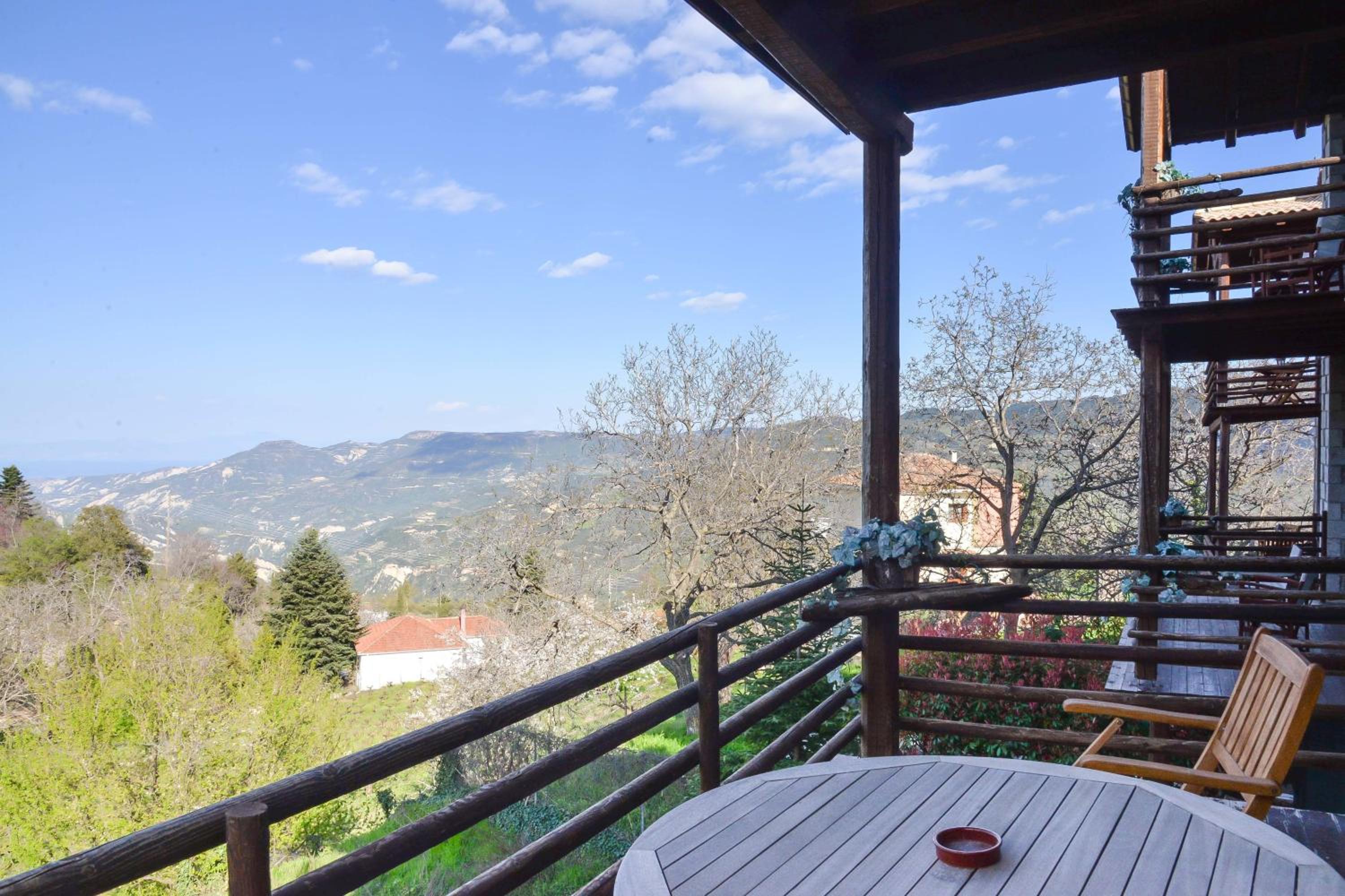 Vathyskia Guesthouse