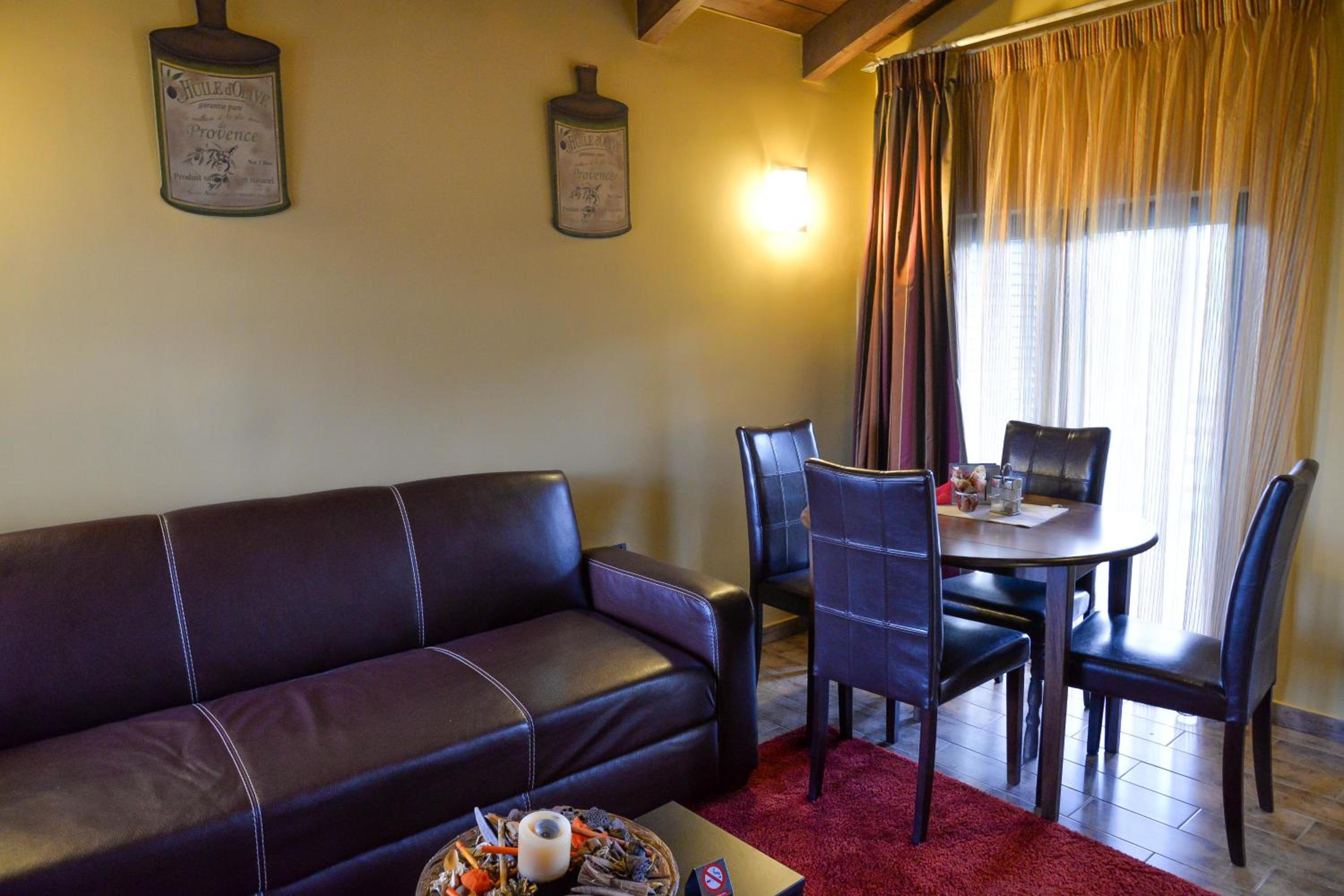 Vathyskia Guesthouse