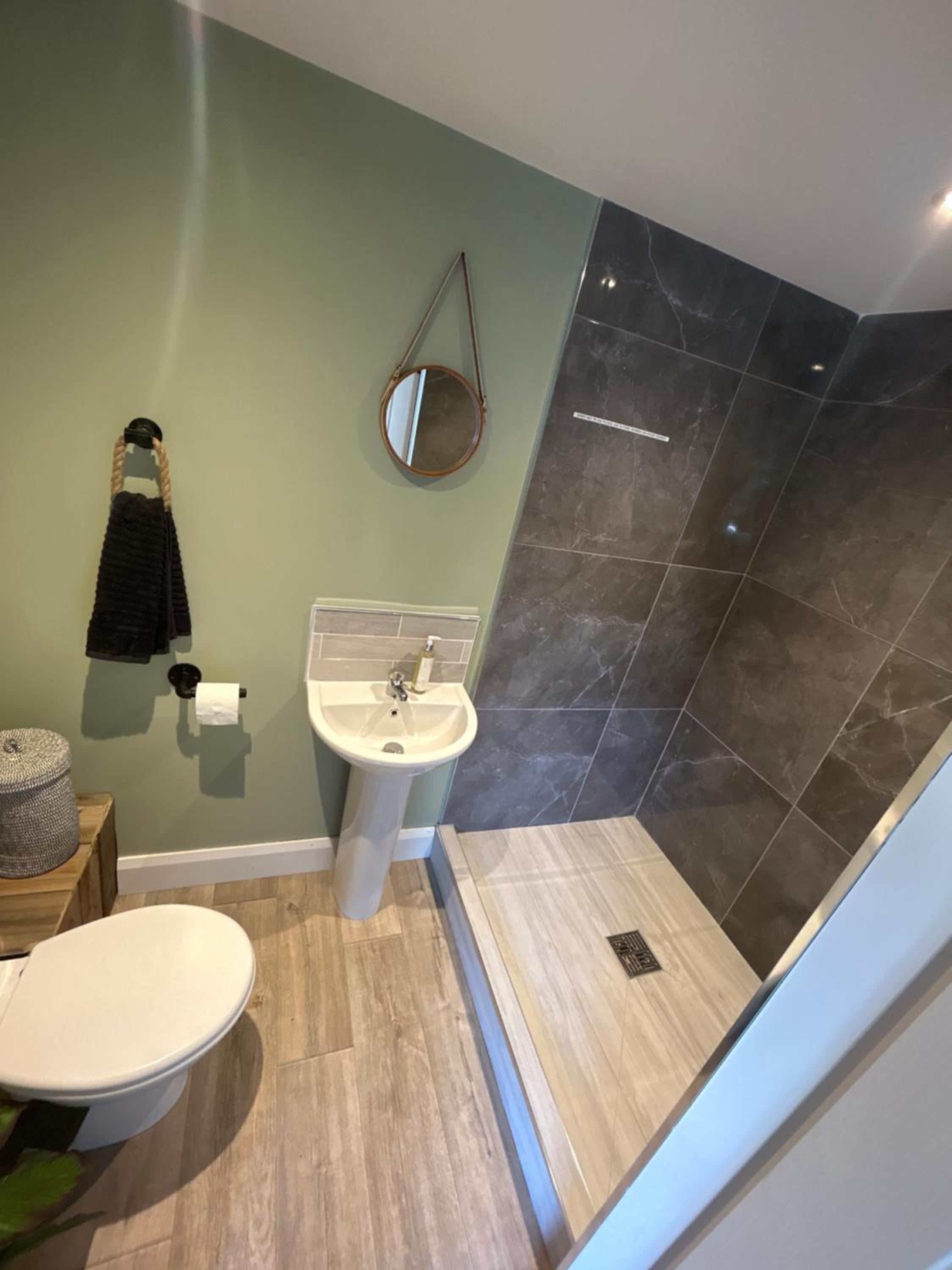 Eddies Lodge & Spa 3 bedroom cottage view 3