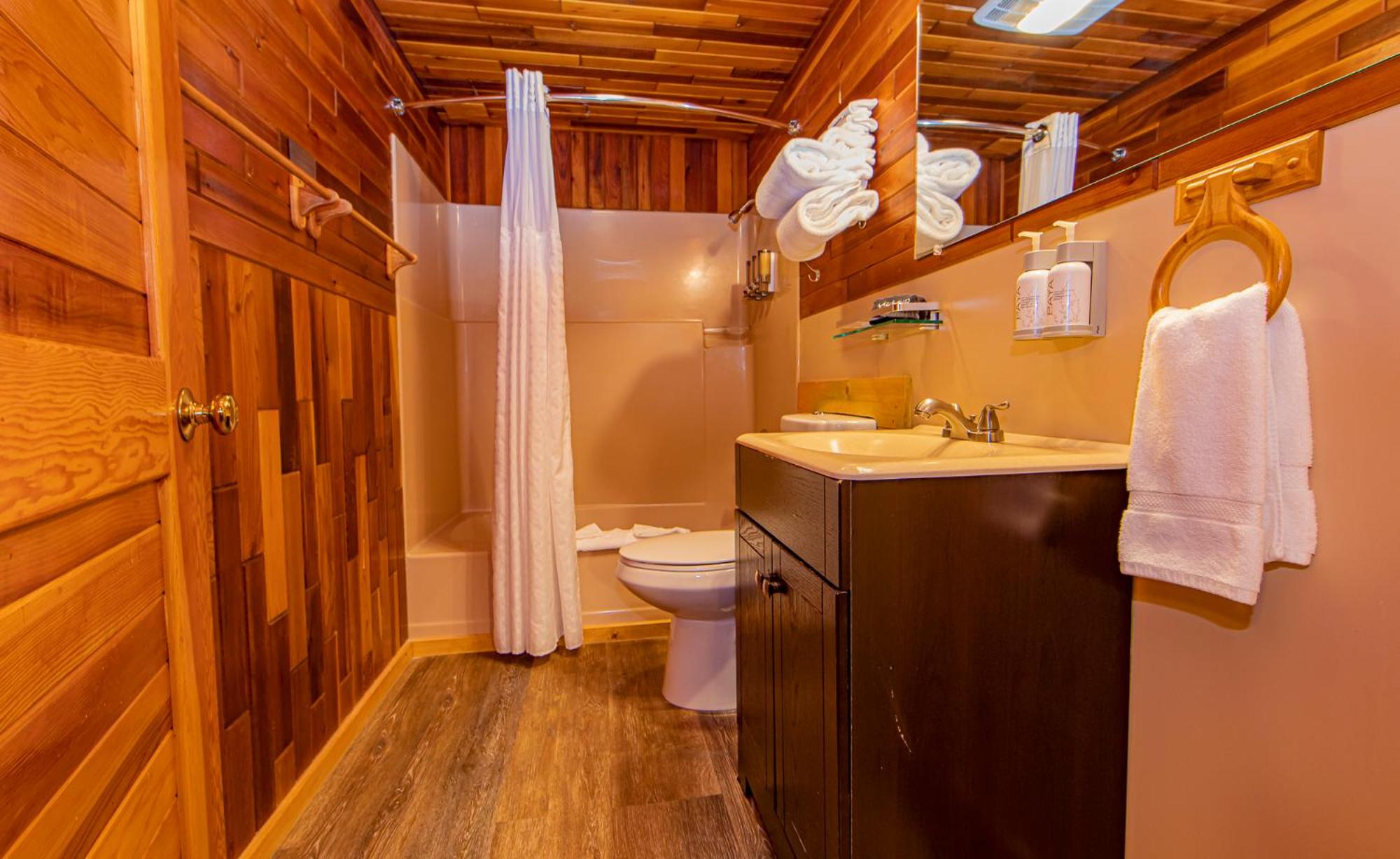 Cooper Spur Mountain Resort