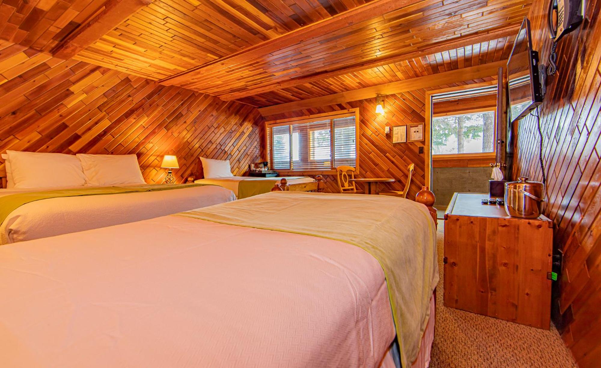 Cooper Spur Mountain Resort