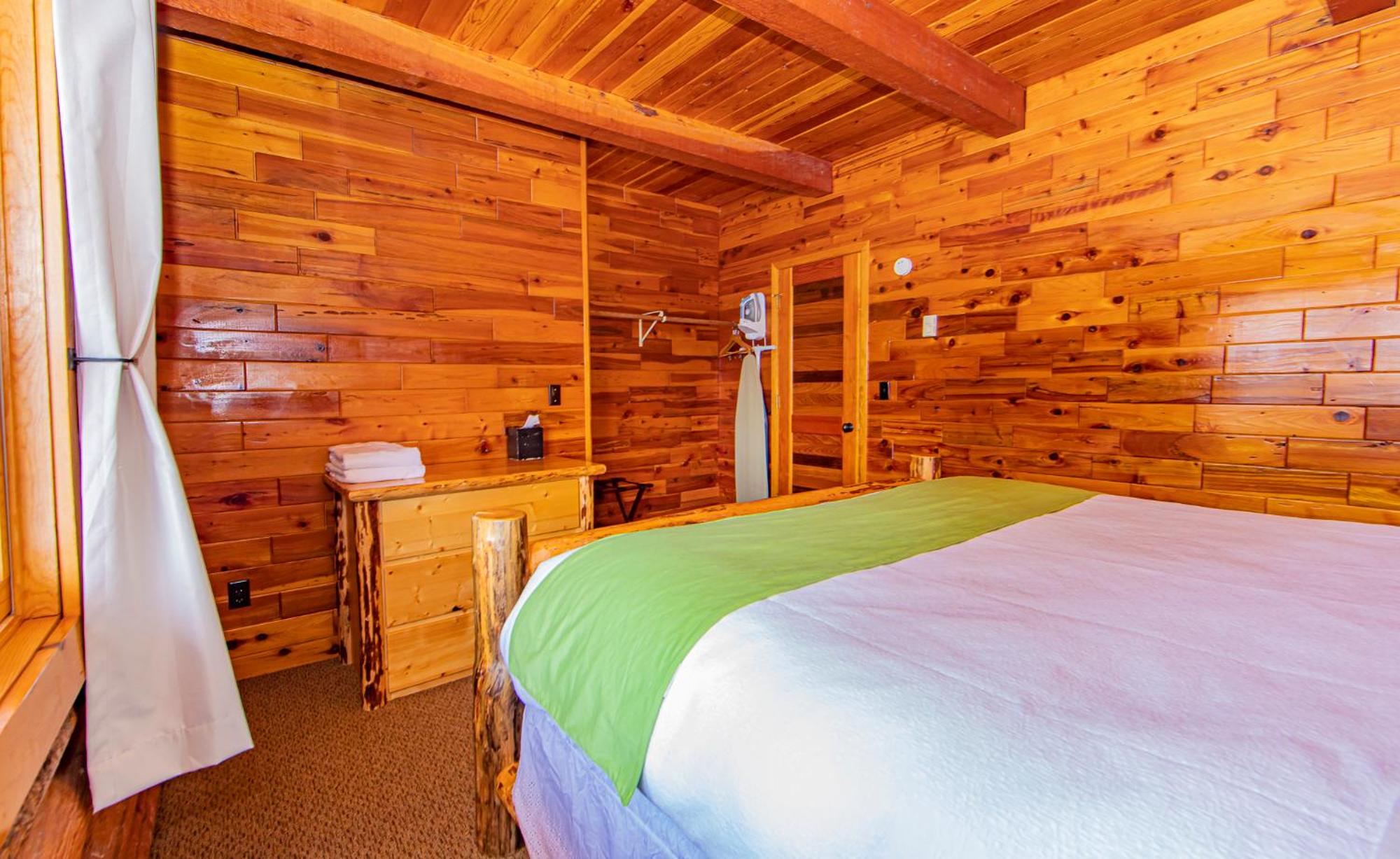 Cooper Spur Mountain Resort