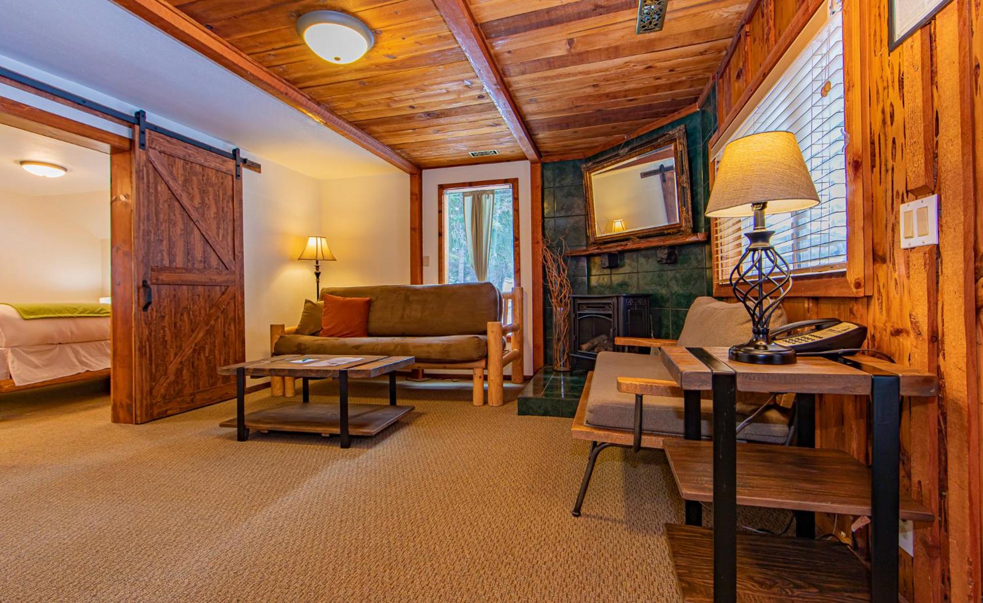 Cooper Spur Mountain Resort