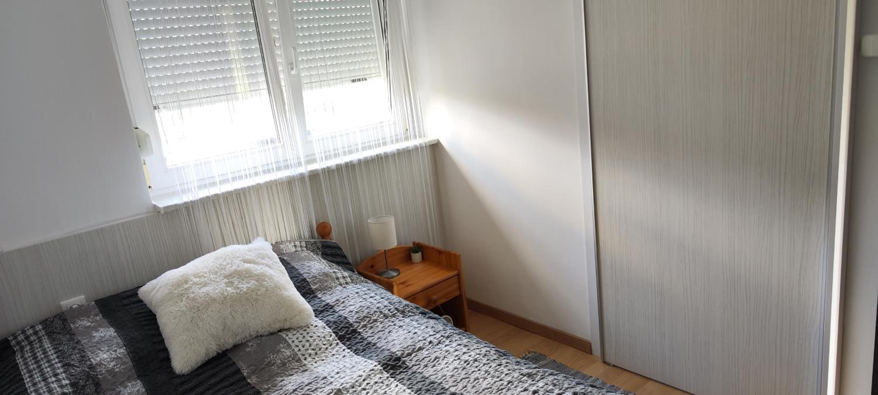 Grey Line Guesthouse view 3