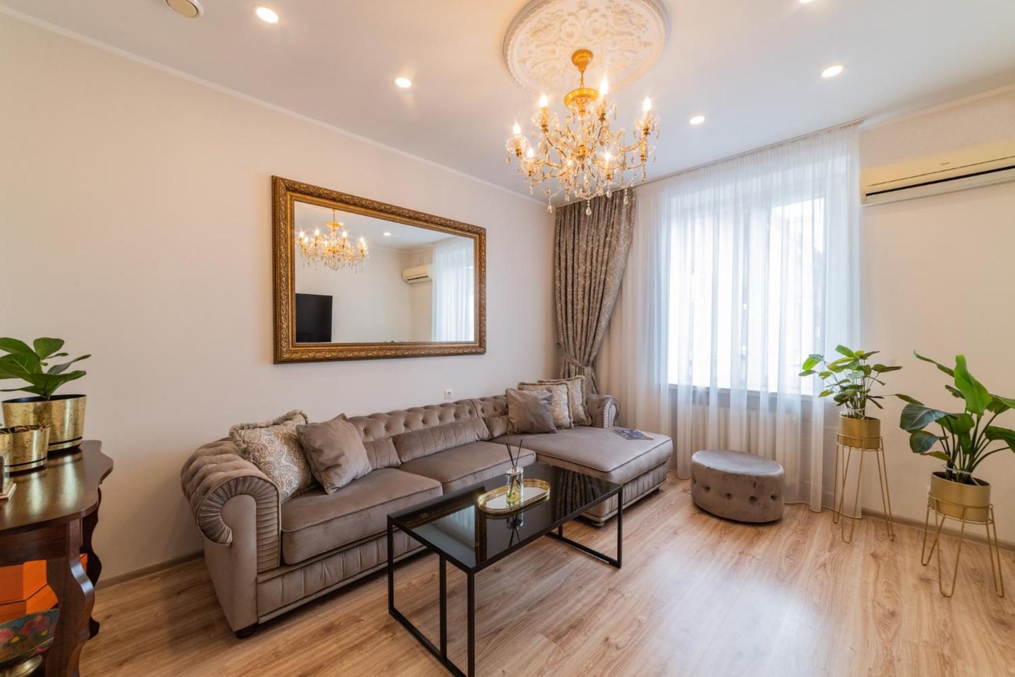 Hotel E. D. Angel Wing Apartment - Image 1