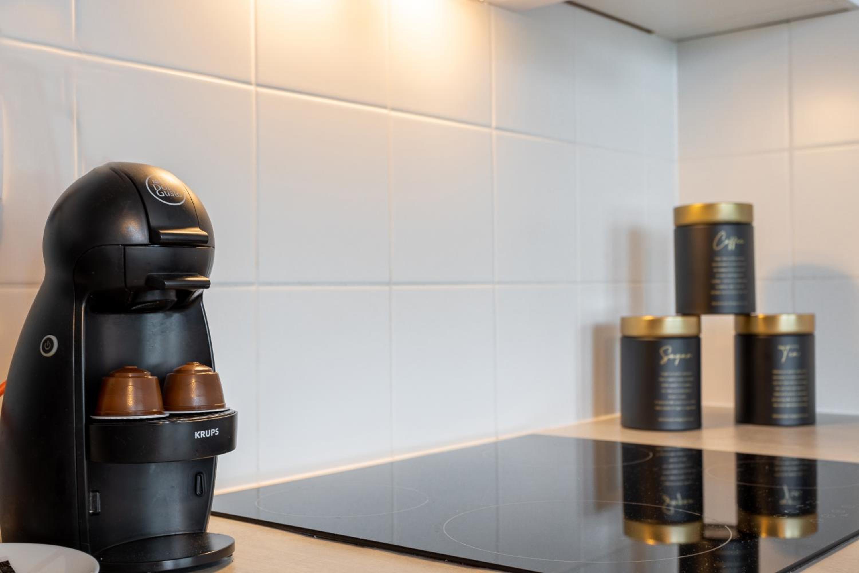 Golden Apartments Warsaw - Stylish & Sunny - Pereca Residence, City Center