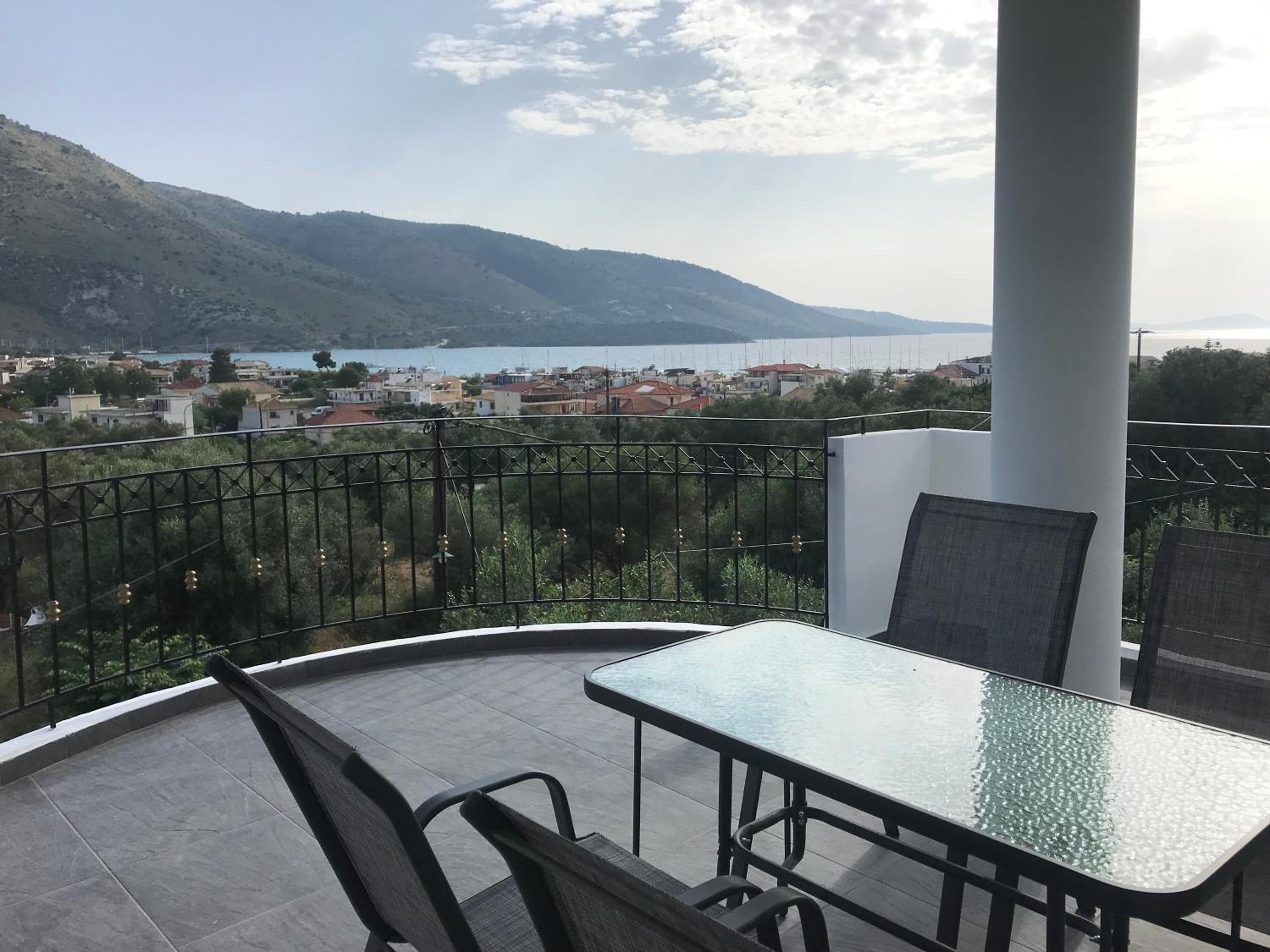 Bafas Apartments