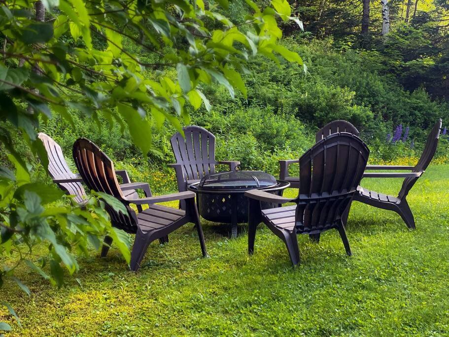 Upscale Home Minutes from Golf, Trails & Festivals view 4