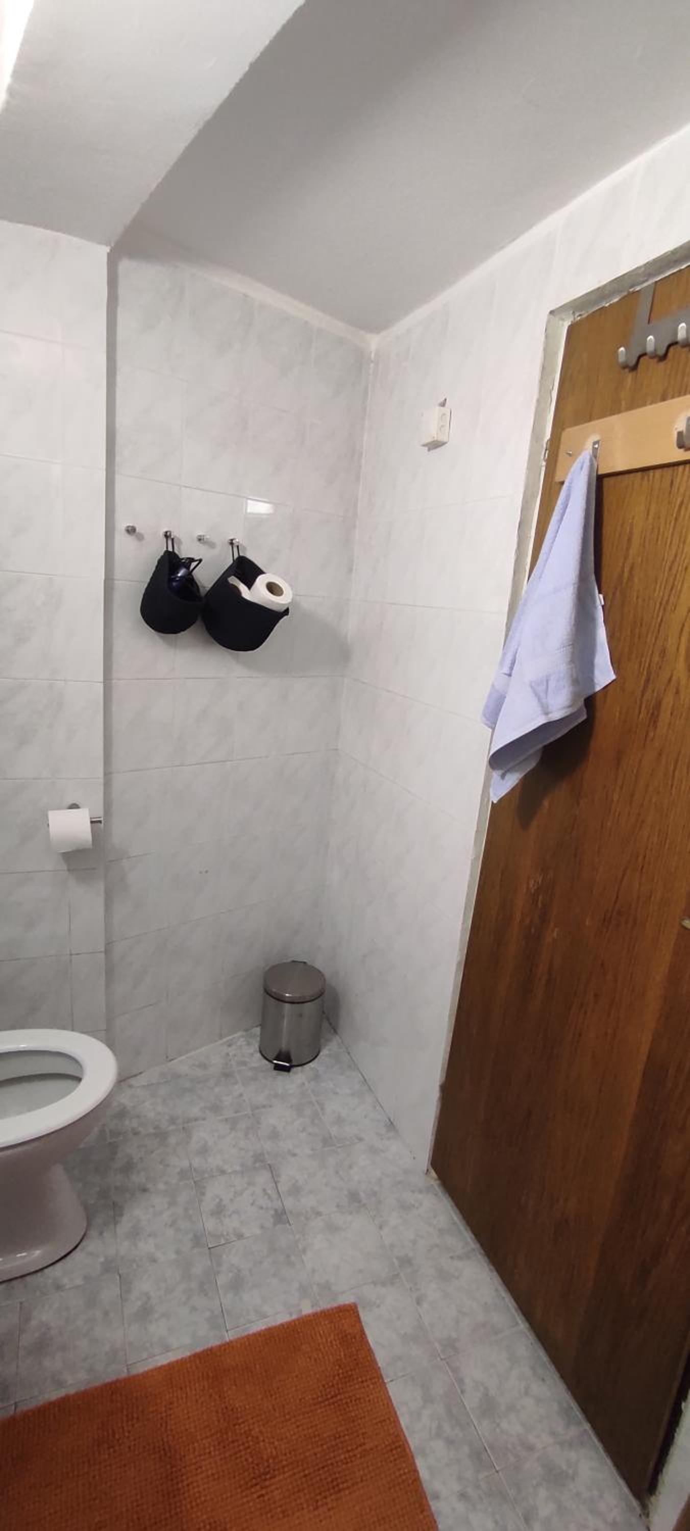 Bele Staze 84, Ski tavanče, Brzeće