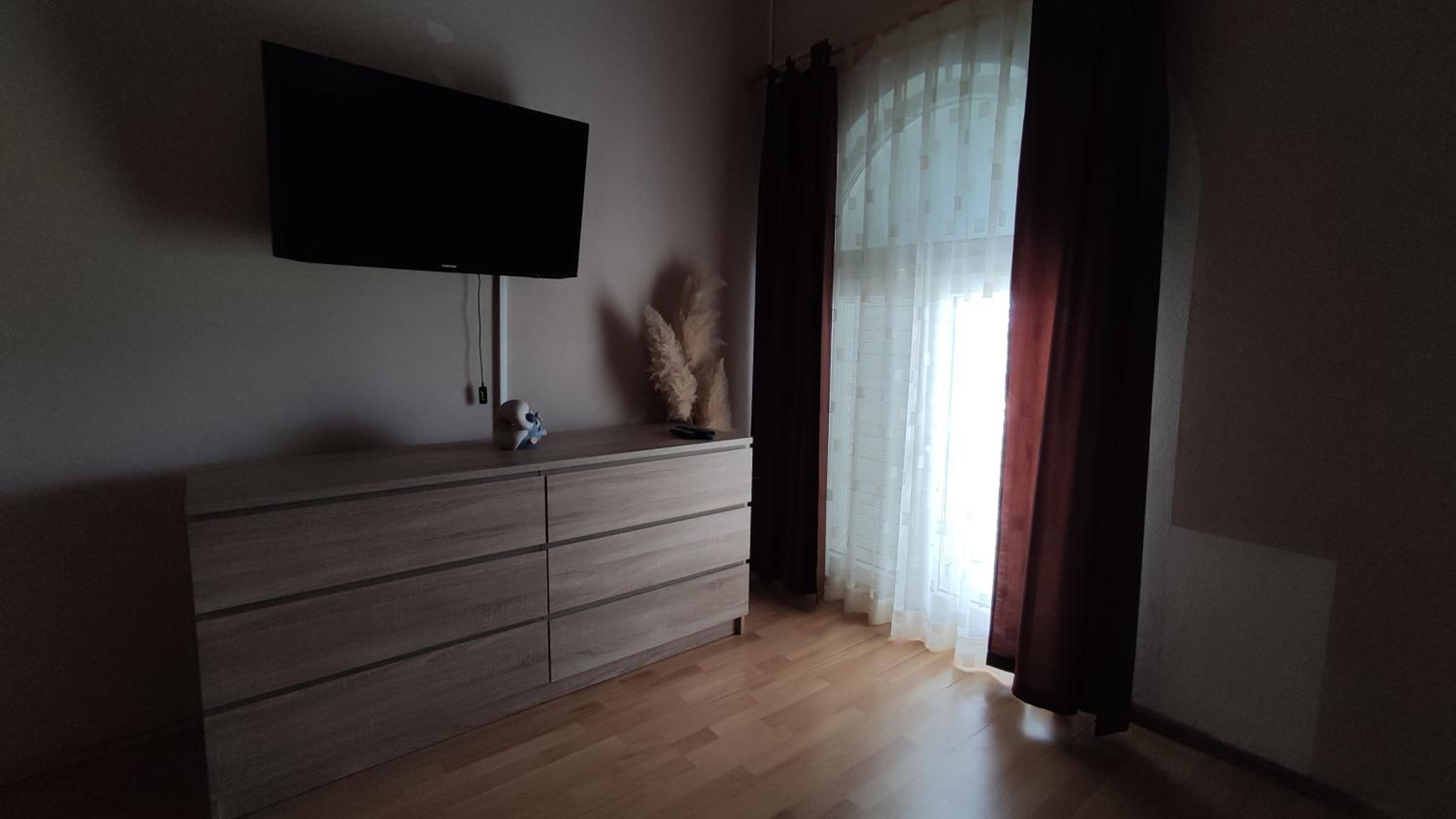 Apartment Vir view 2