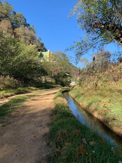 Hermosa casita con vista al río.