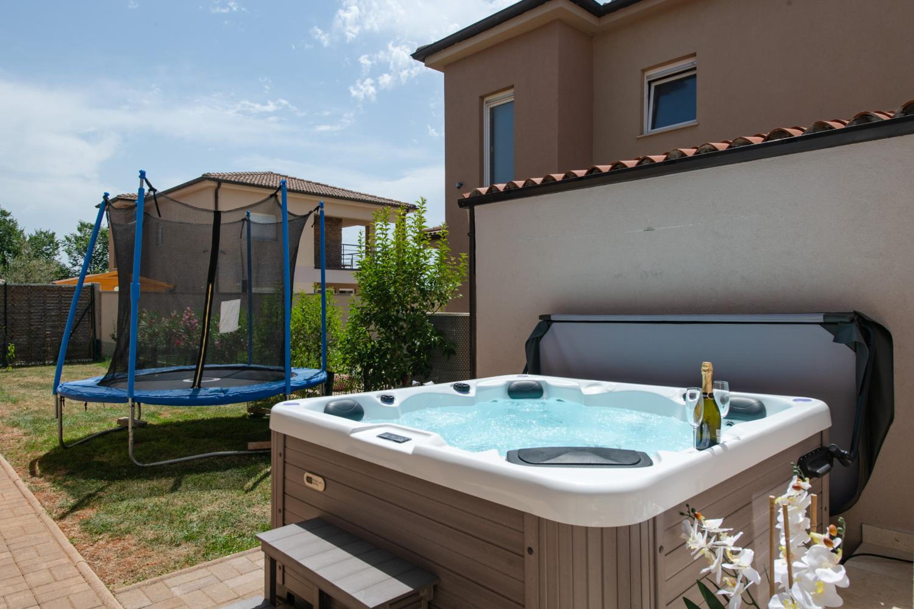 Villa Maslina view 4