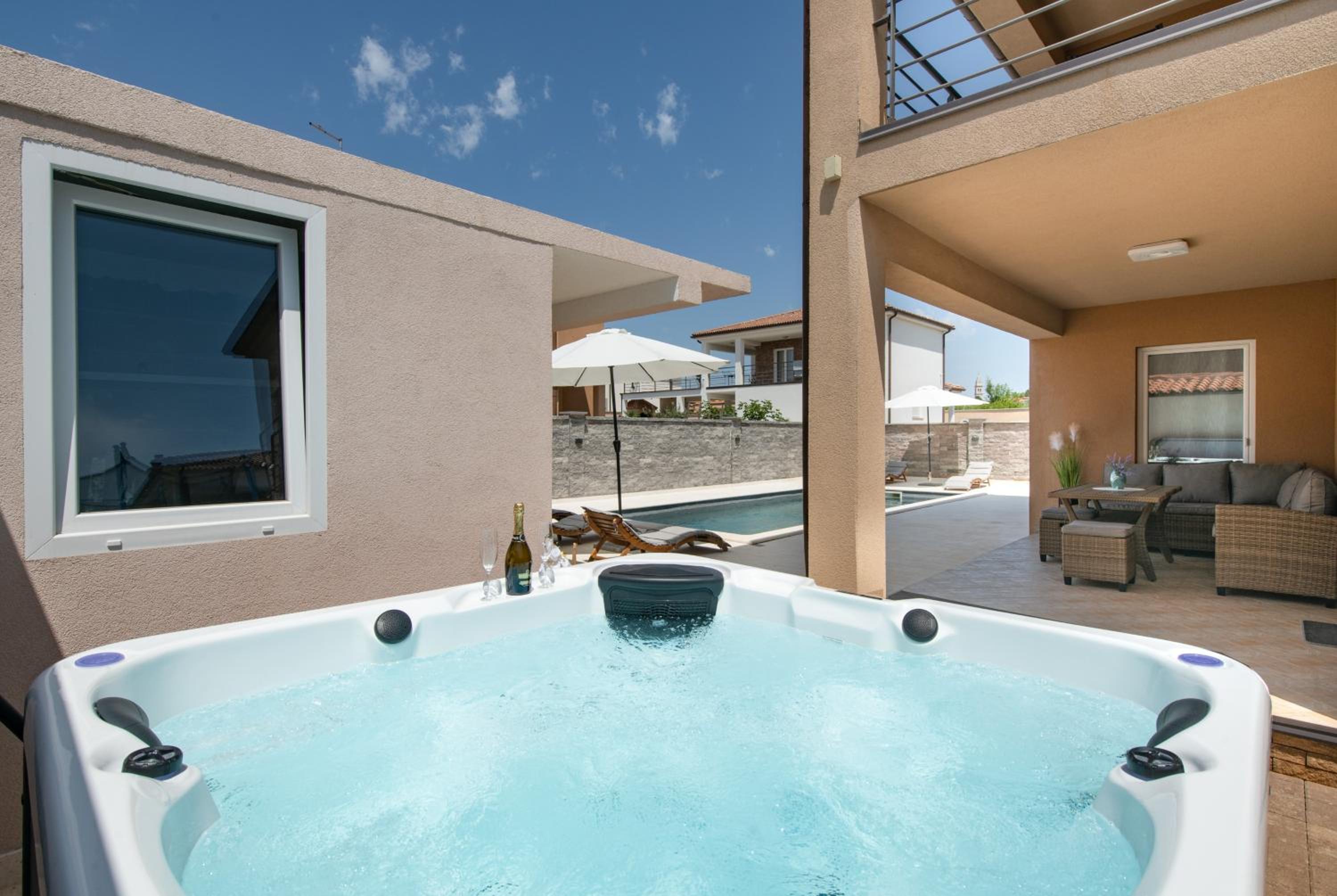 Villa Maslina view 2