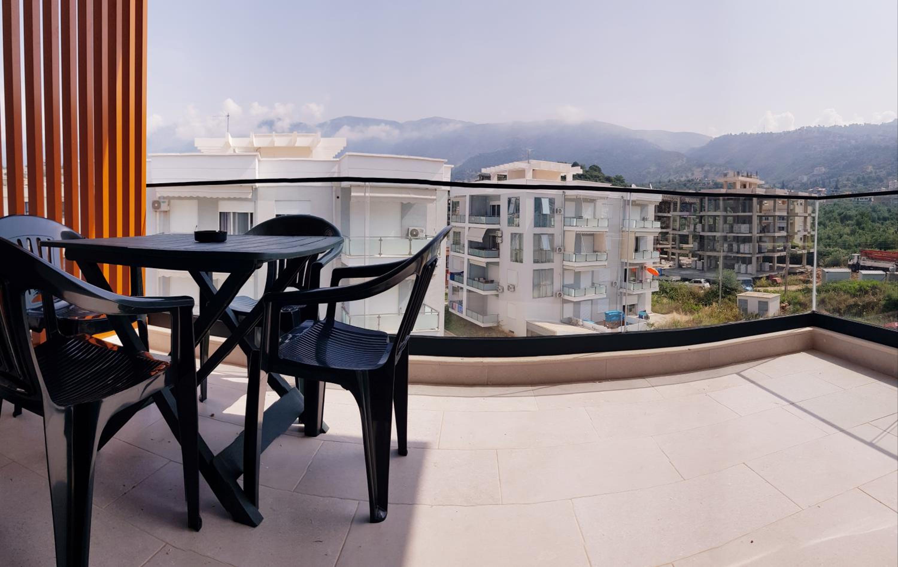 Bindi Apartment