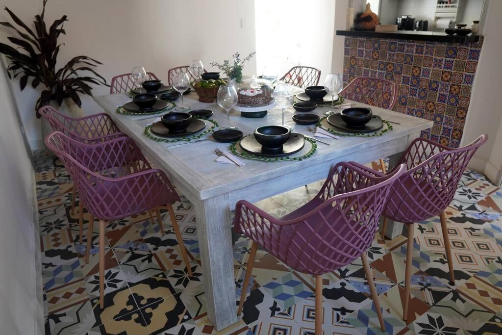 Nueva en San Antonio Cali, La casa de Toña
