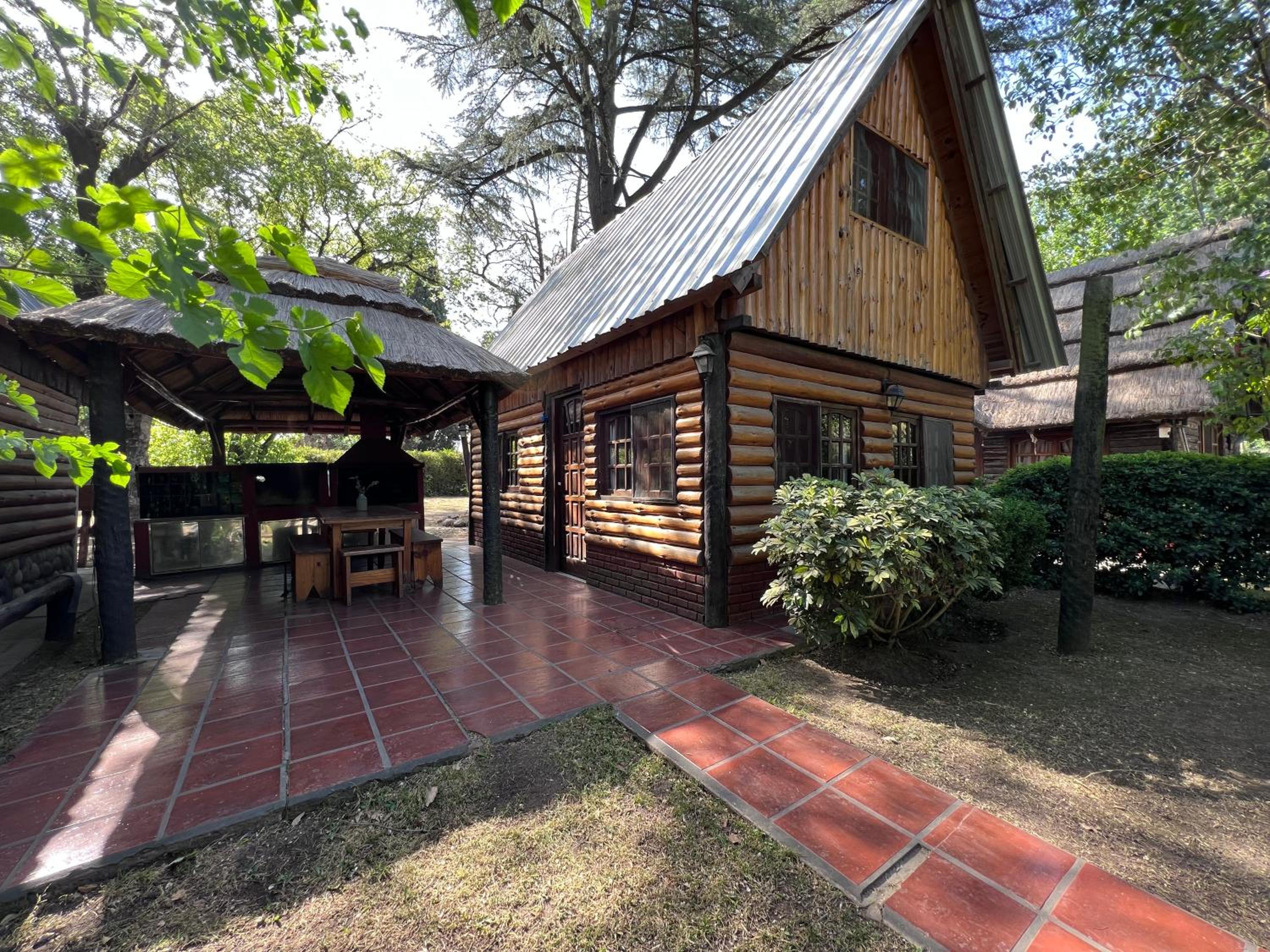 Los Plátanos cabañas & suites