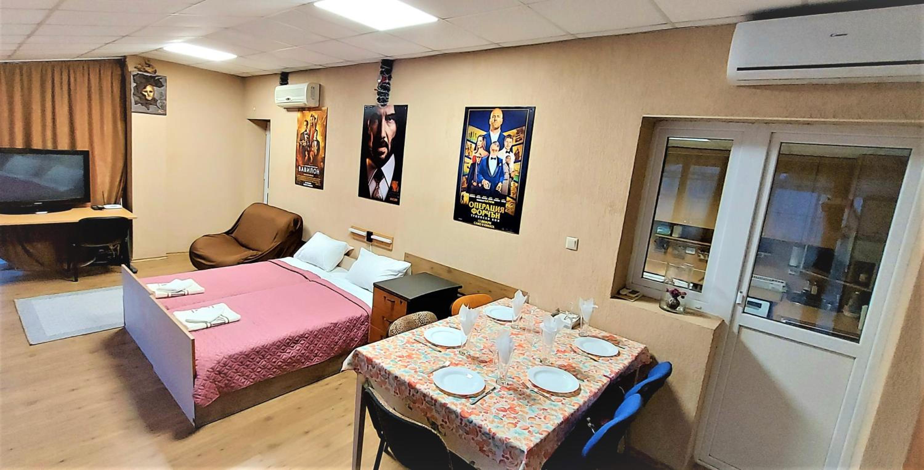 hotel room