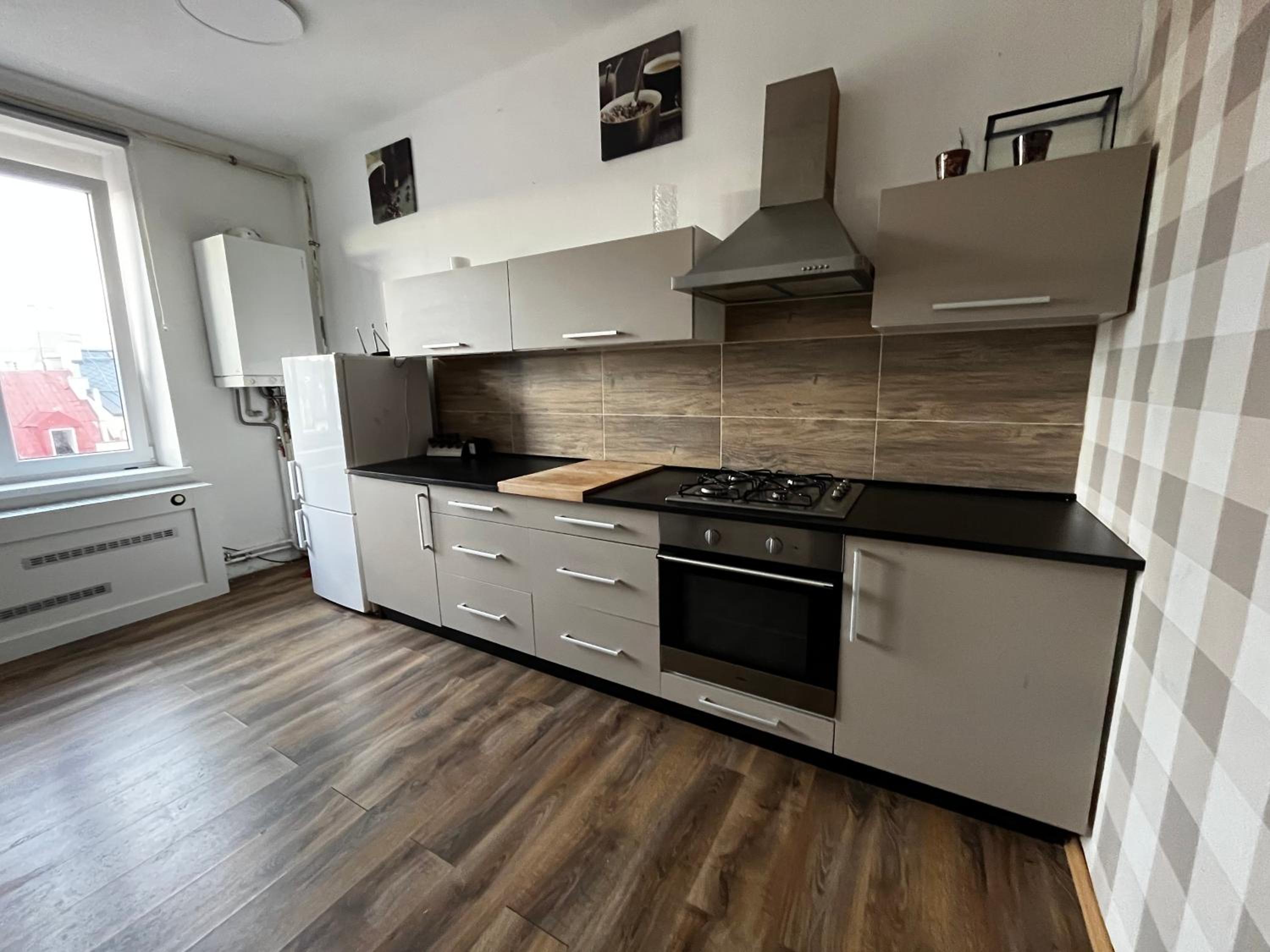 FiftyFifty Apartment