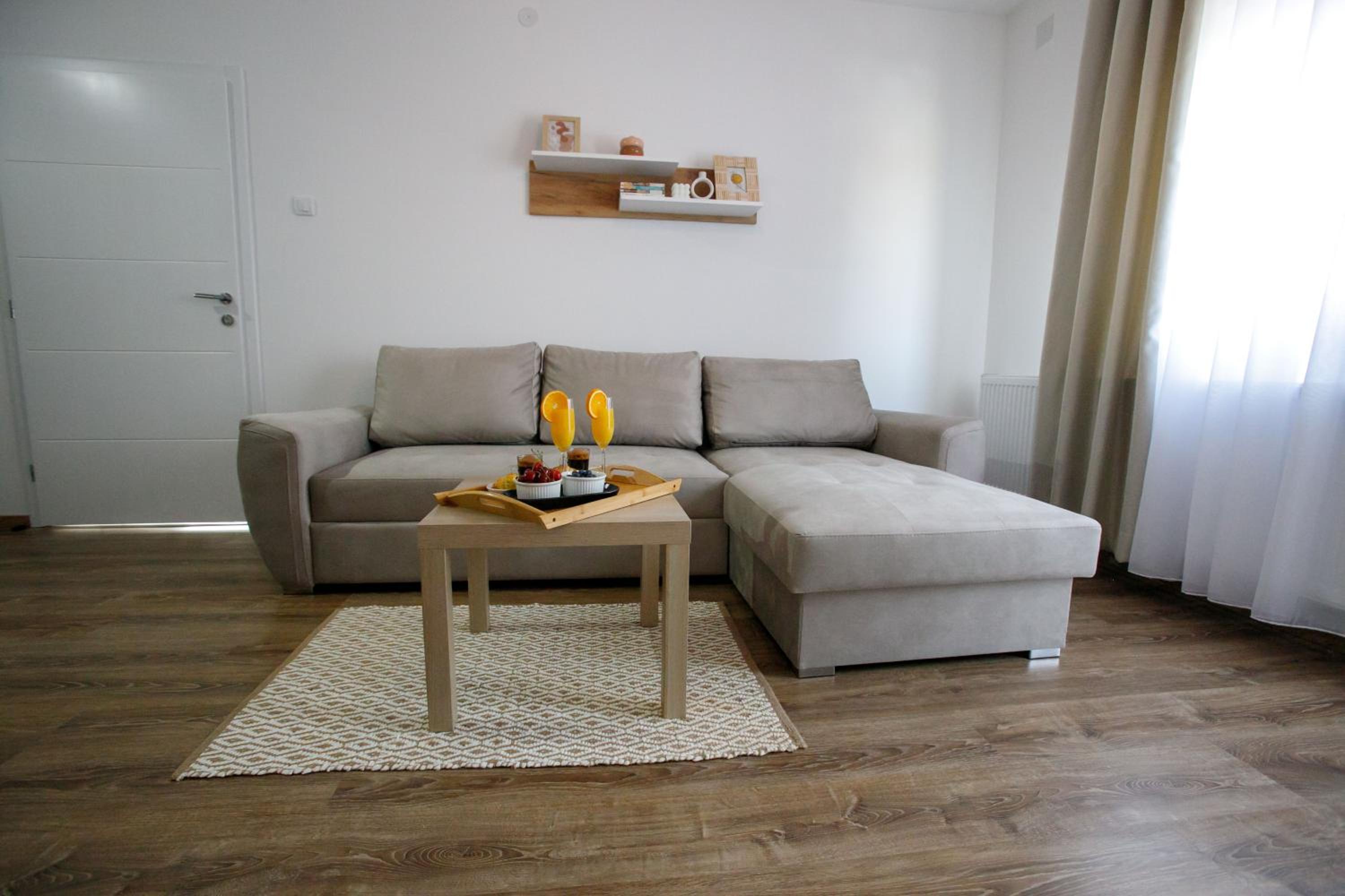 Apartman Paratetis 2 view 2