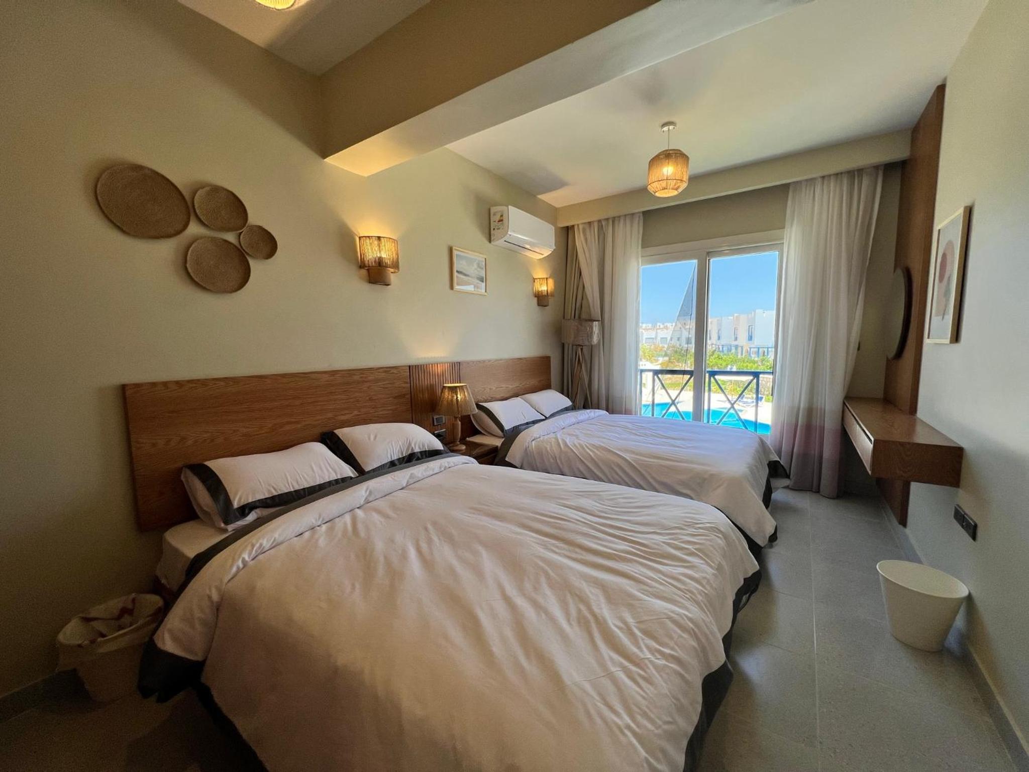 Premium Twin house with Private Garden Mountain View North Coast Sahel