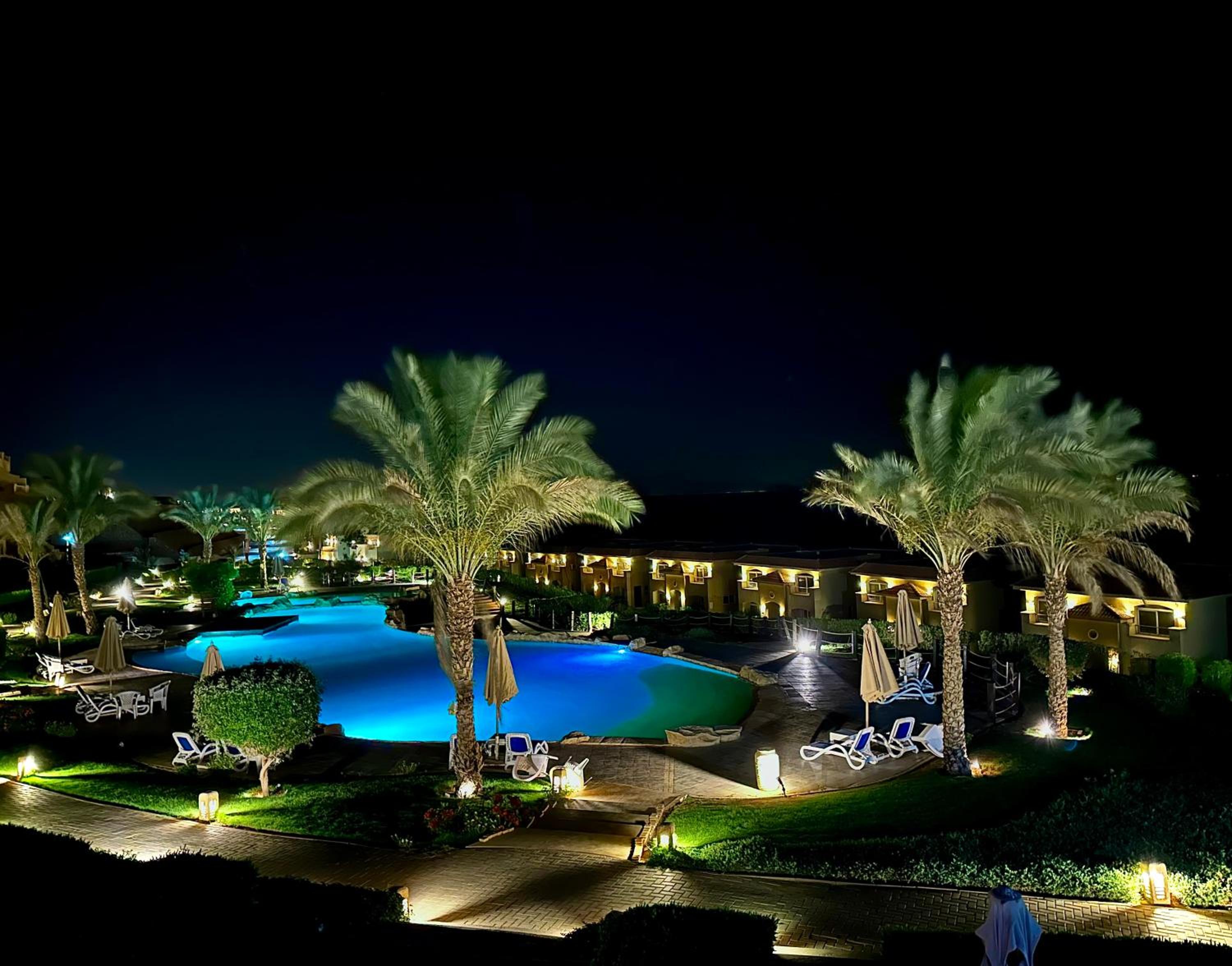 Telal Al Sukhna Only families