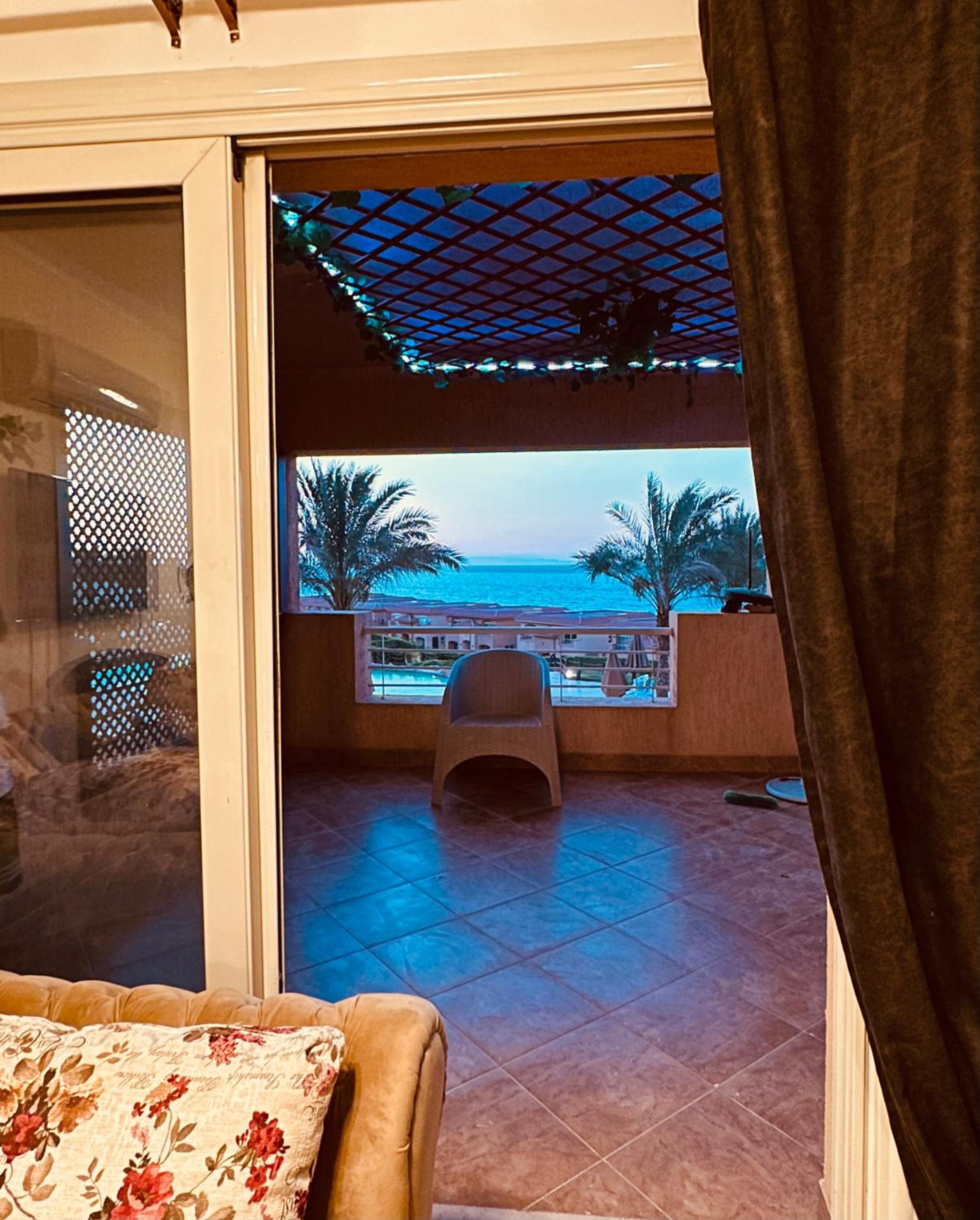 Telal Al Sukhna Only families