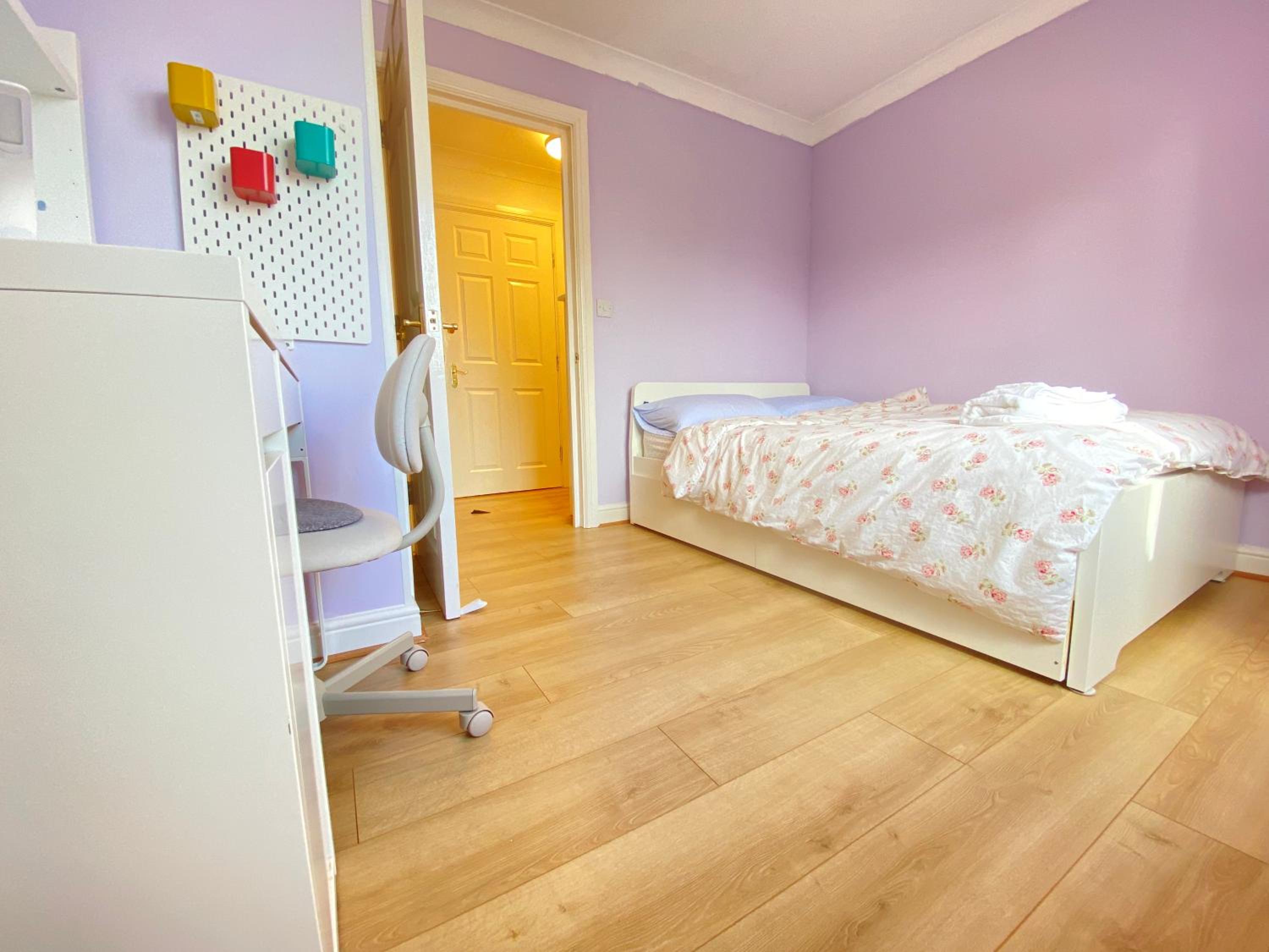 Oxford Vacations - Sweet home 2 Double bedrooms apartment free parking Summertown, Oxford - Property Image 15