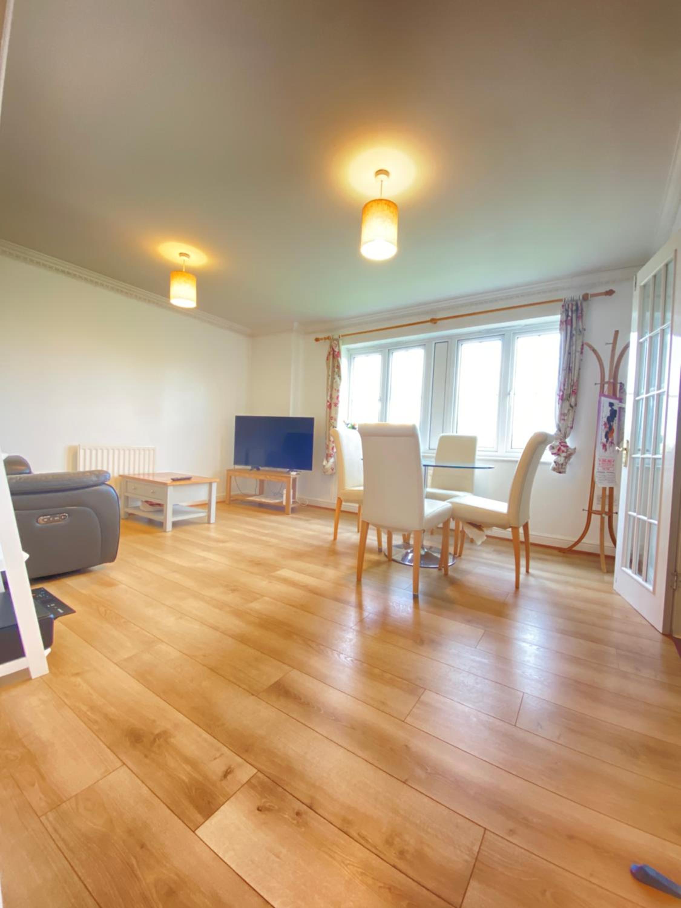 Oxford Vacations - Sweet home 2 Double bedrooms apartment free parking Summertown, Oxford - Property Image 9