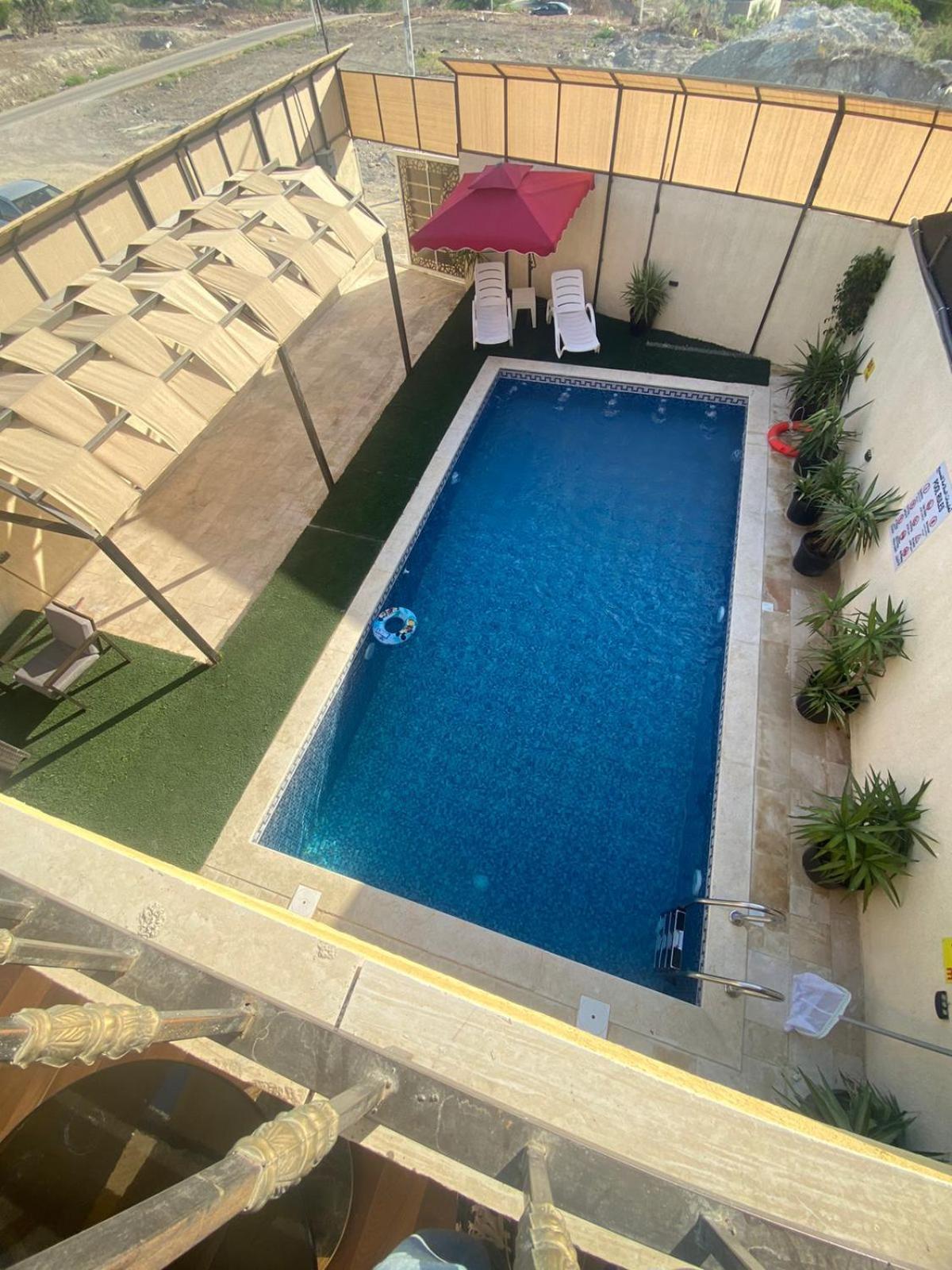 lacasa chalet private With a panoramic view of the DeadSea