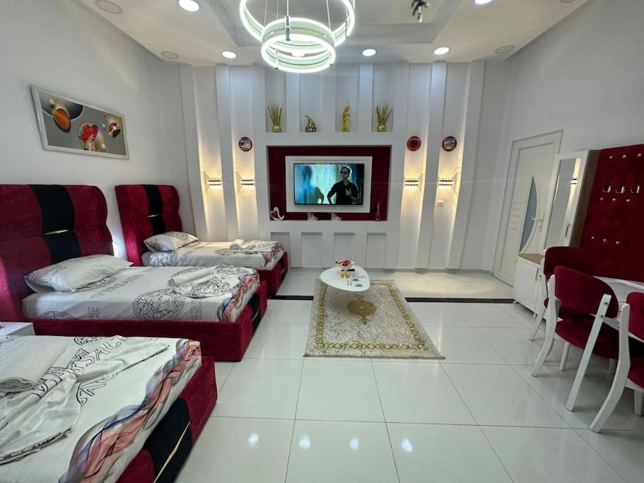 Studio near Tirana Airport 2- SELF Check-in Free Parking