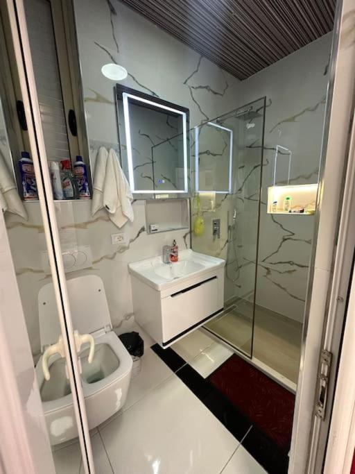 Studio near Tirana Airport 2- SELF Check-in Free Parking