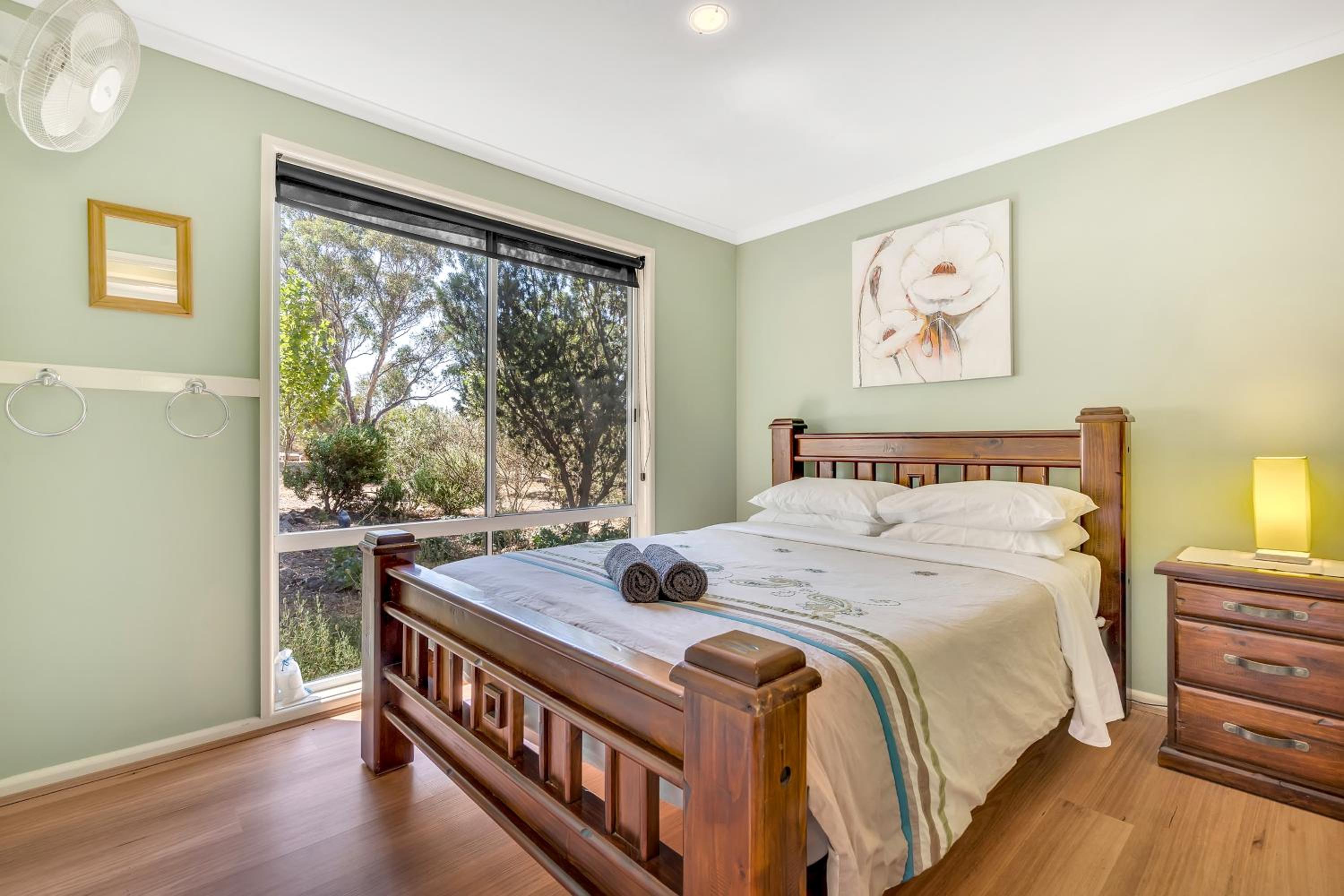 Hillview & Stringybark, Halls on Falls Homestead