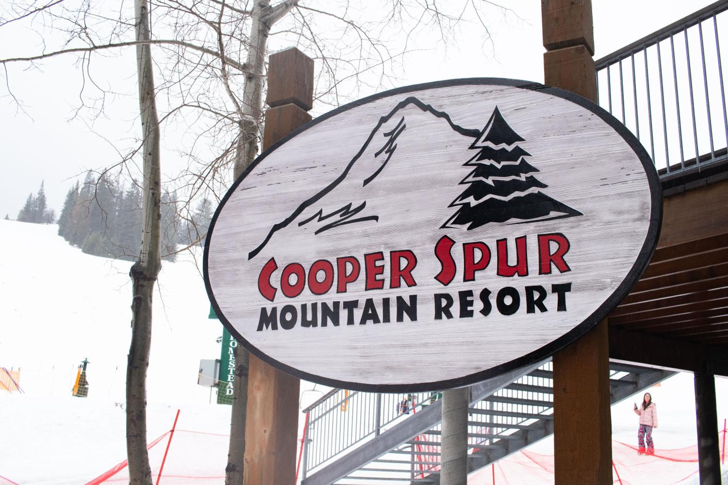 Cooper Spur Mountain Resort