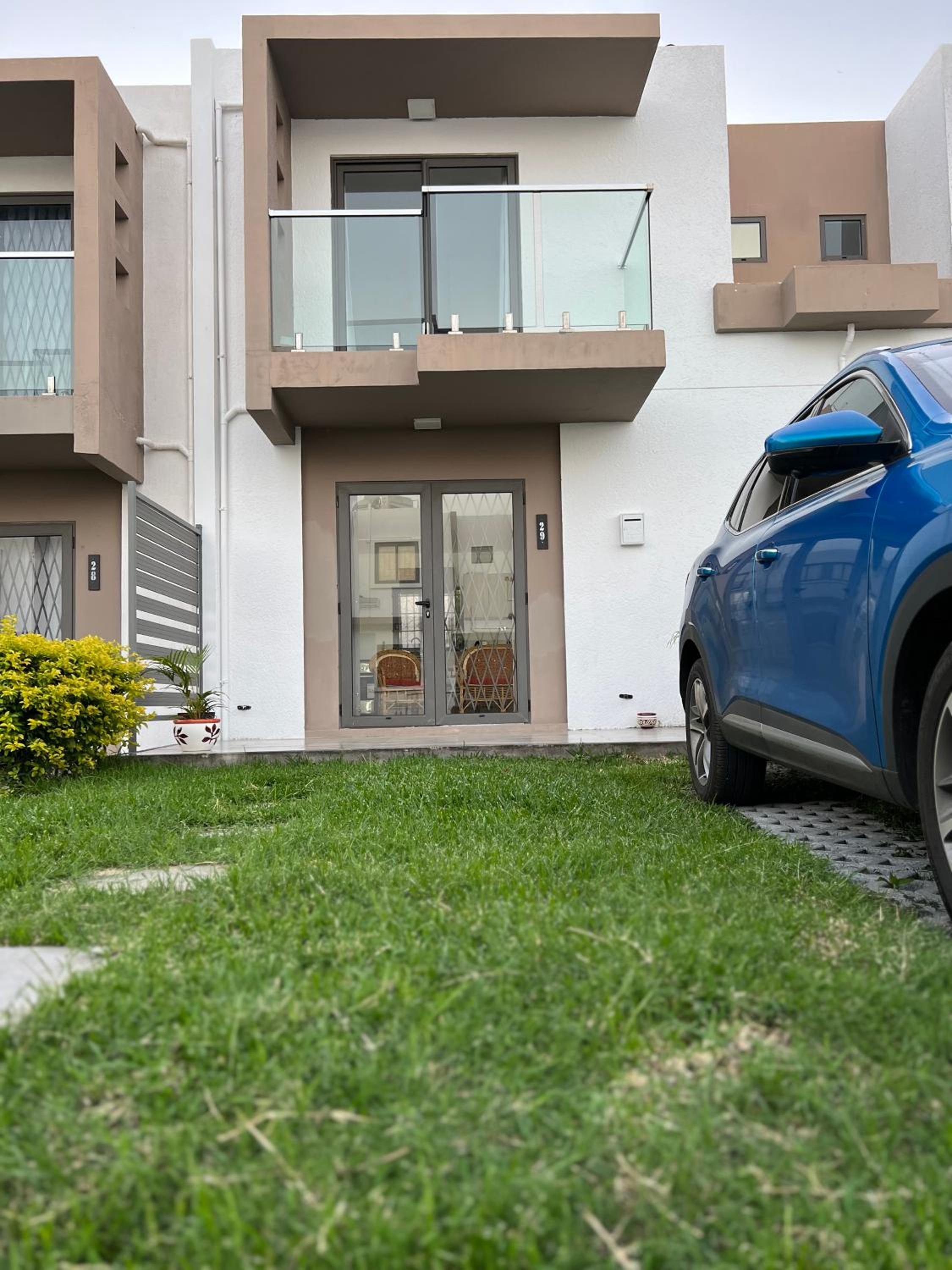 Villa Olive - A two double bed Duplex at Green Village with swimming pool view 4