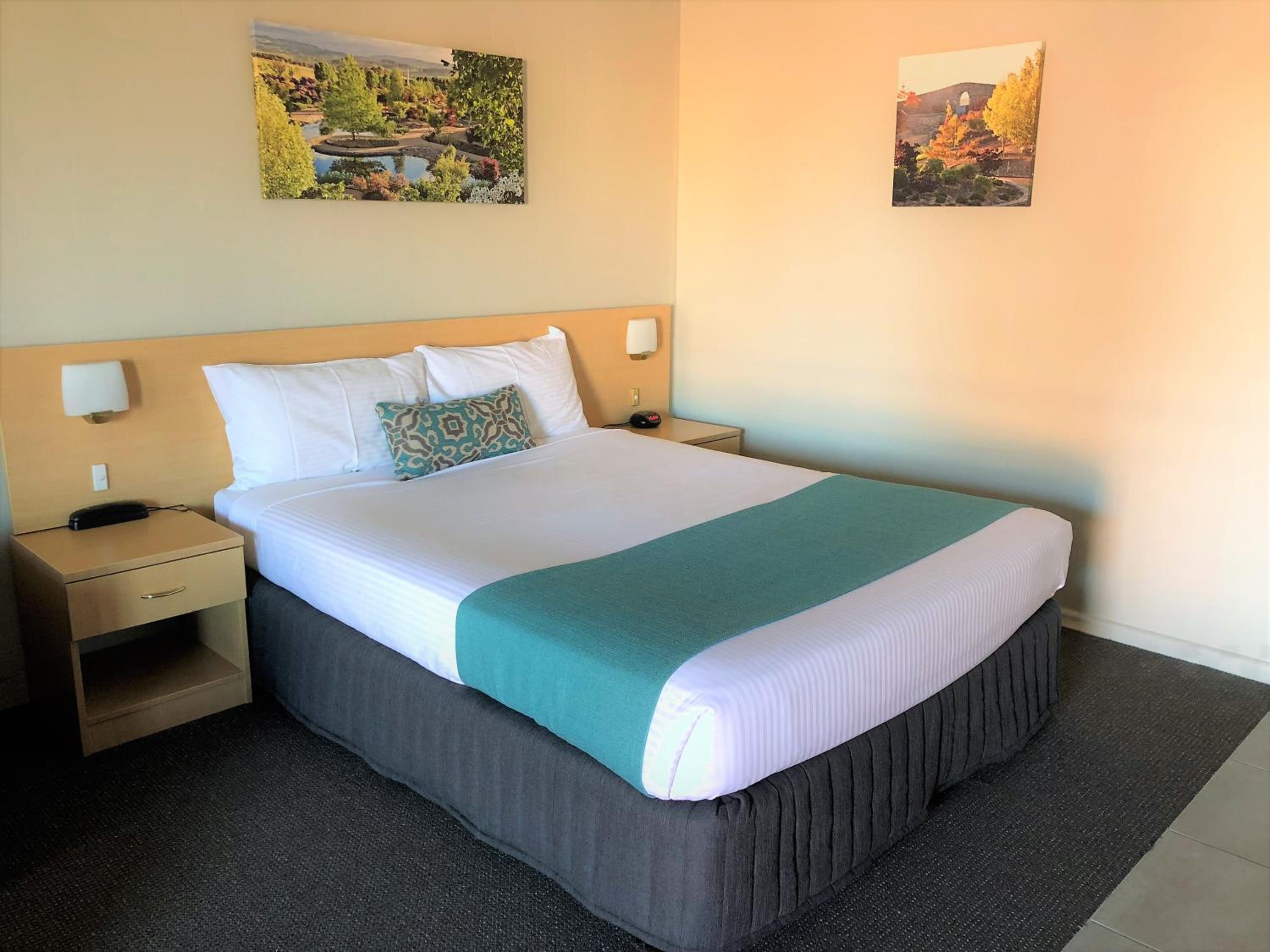 Bathurst Motor Inn