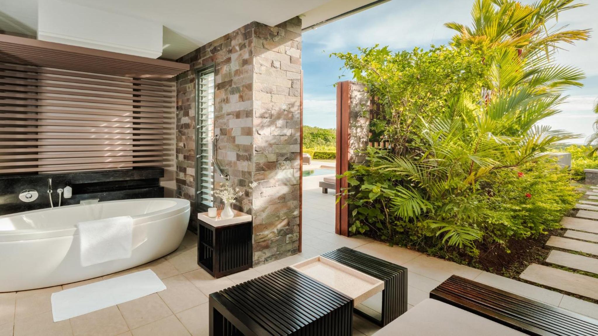 InterContinental Fiji Golf Resort & Spa by IHG 100
