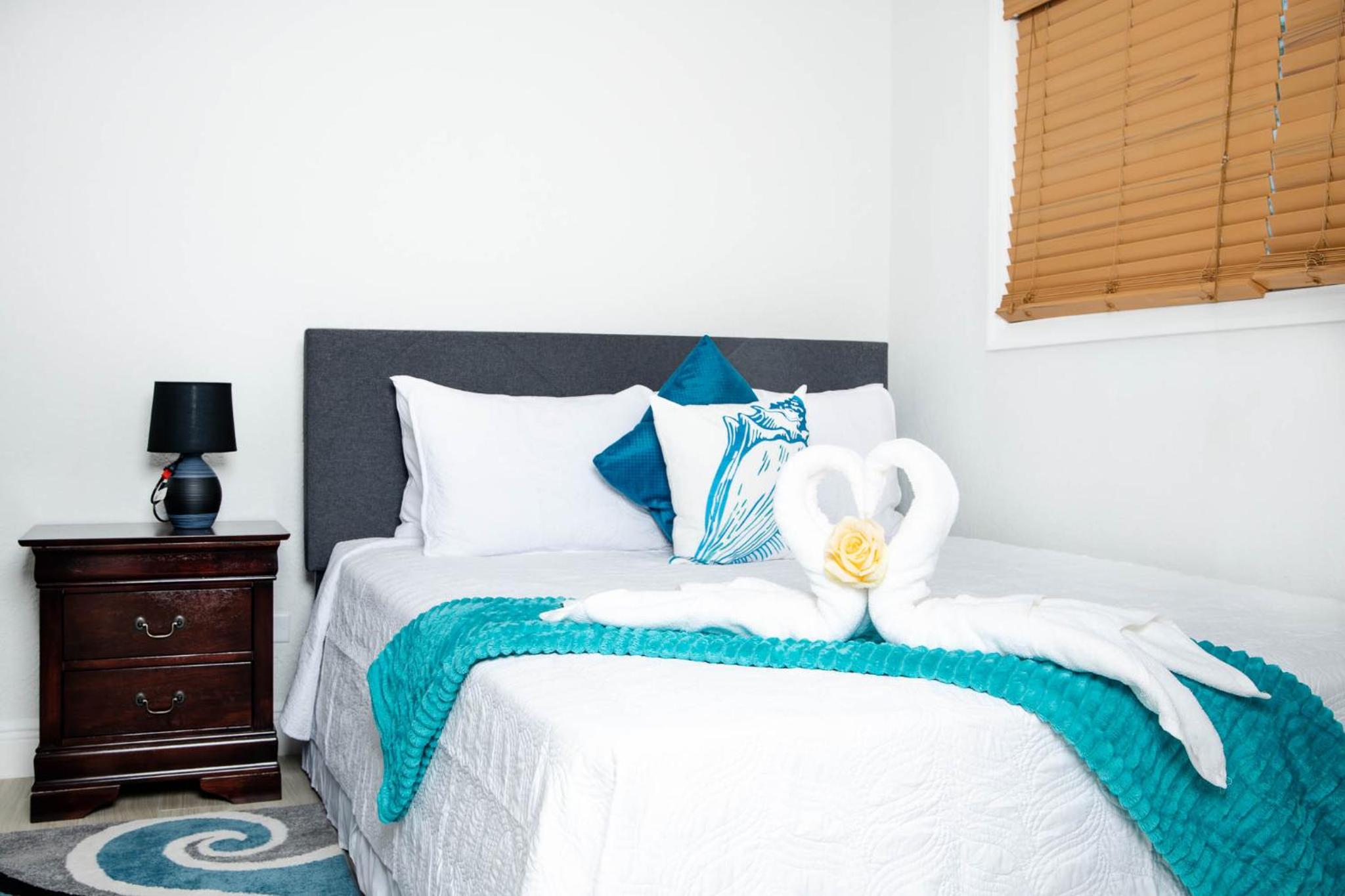 Sheer Bliss BeachView Apt #2