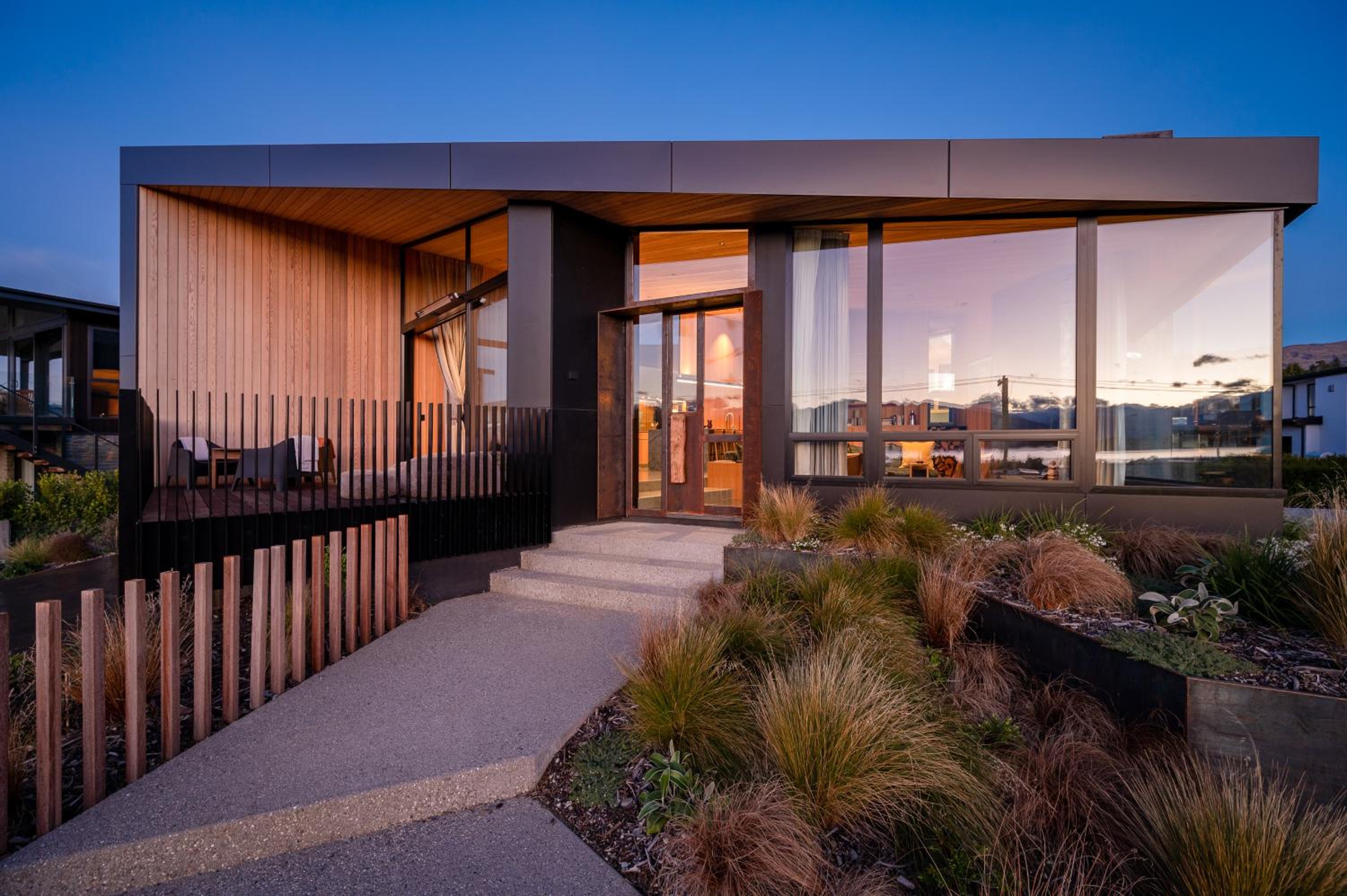 Hideaway on Warren by Sotheby's Luxury Rental Homes view 2