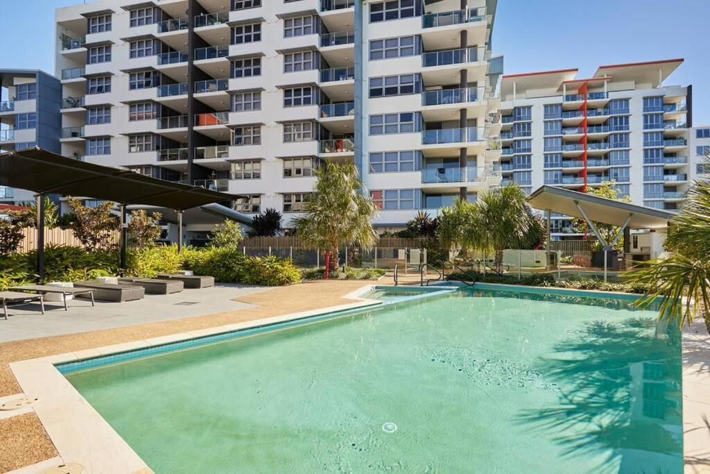 Two bedroom Apartment in Robina Center
