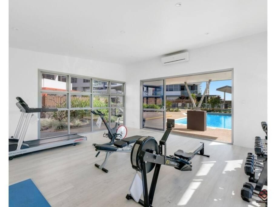 Two bedroom Apartment in Robina Center