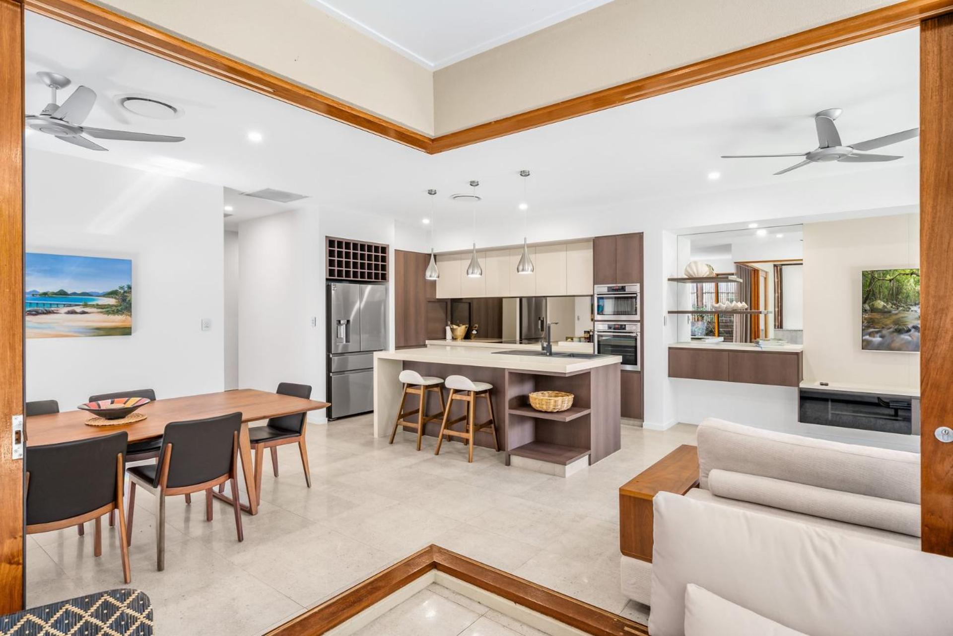 Belle Escapes Havenly Luxury Villa Palm Cove
